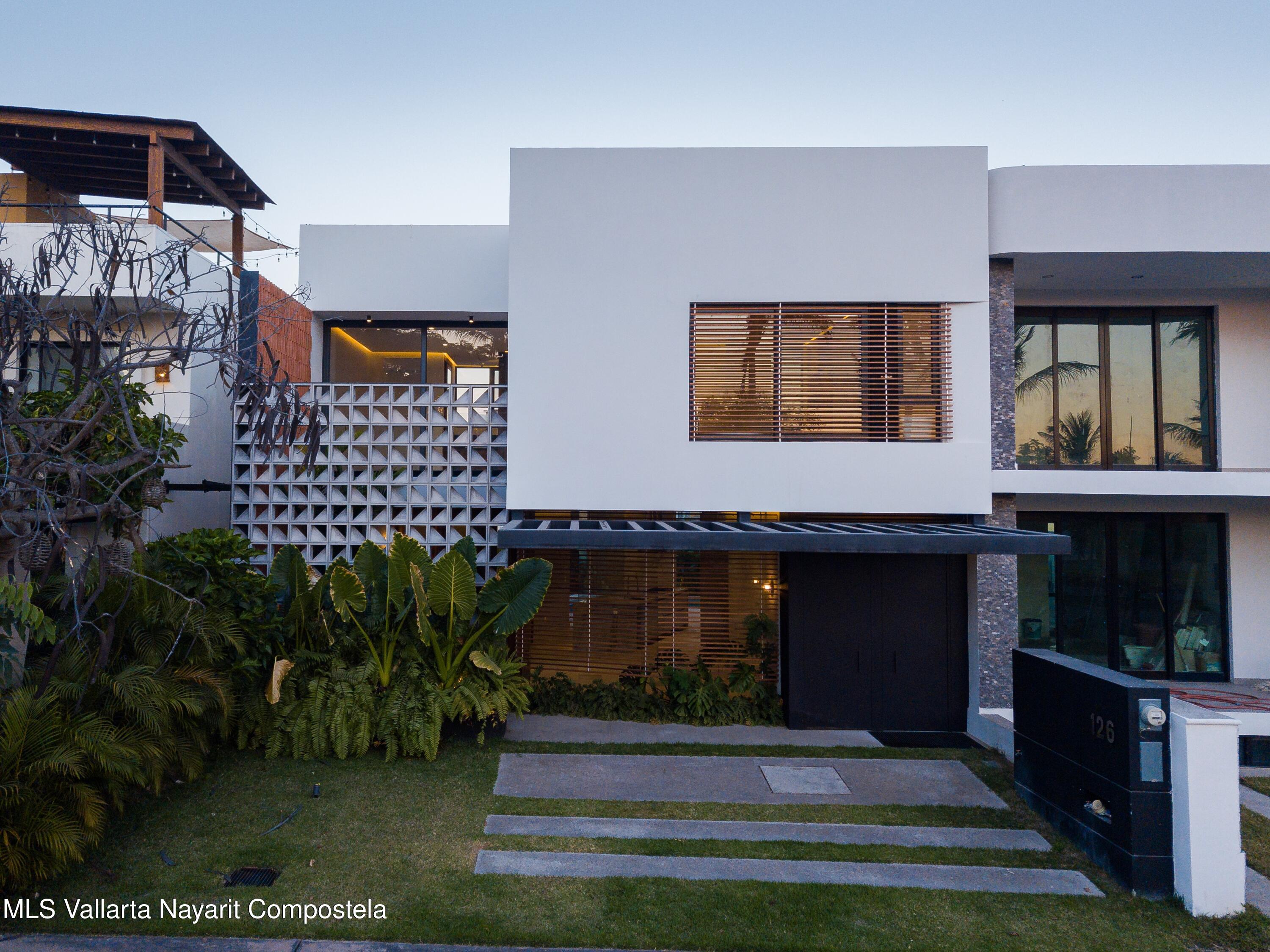 126 Brisa Marina