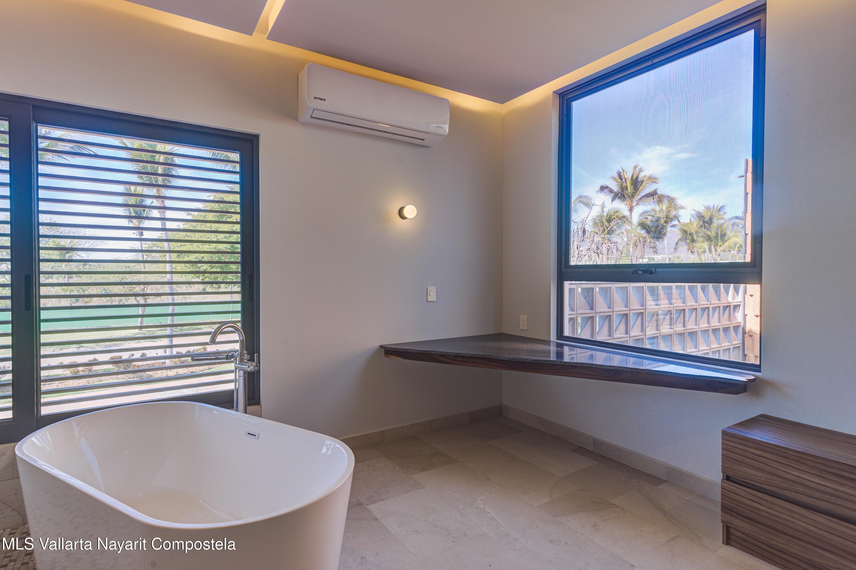 126 Brisa Marina