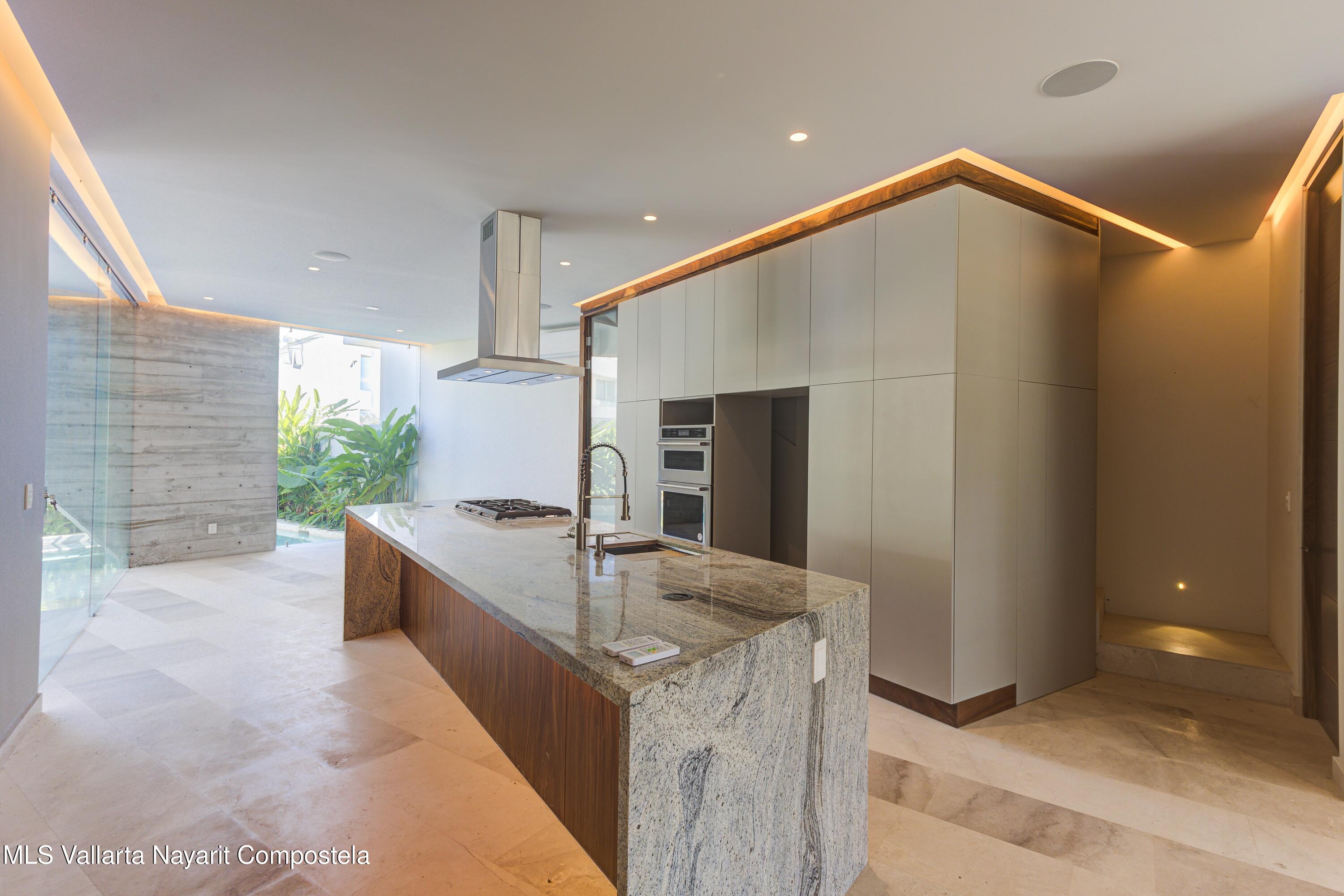 126 Brisa Marina