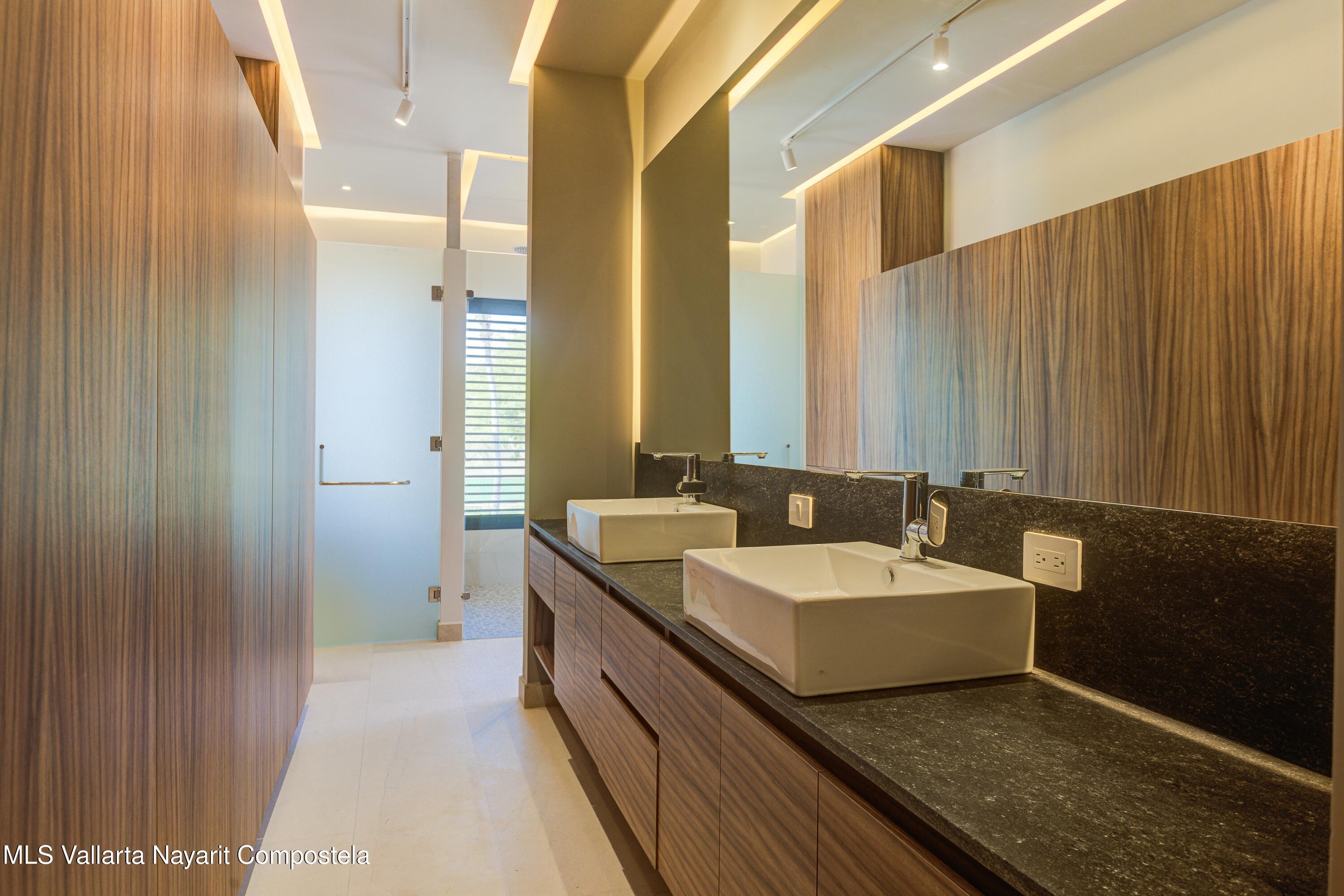 126 Brisa Marina
