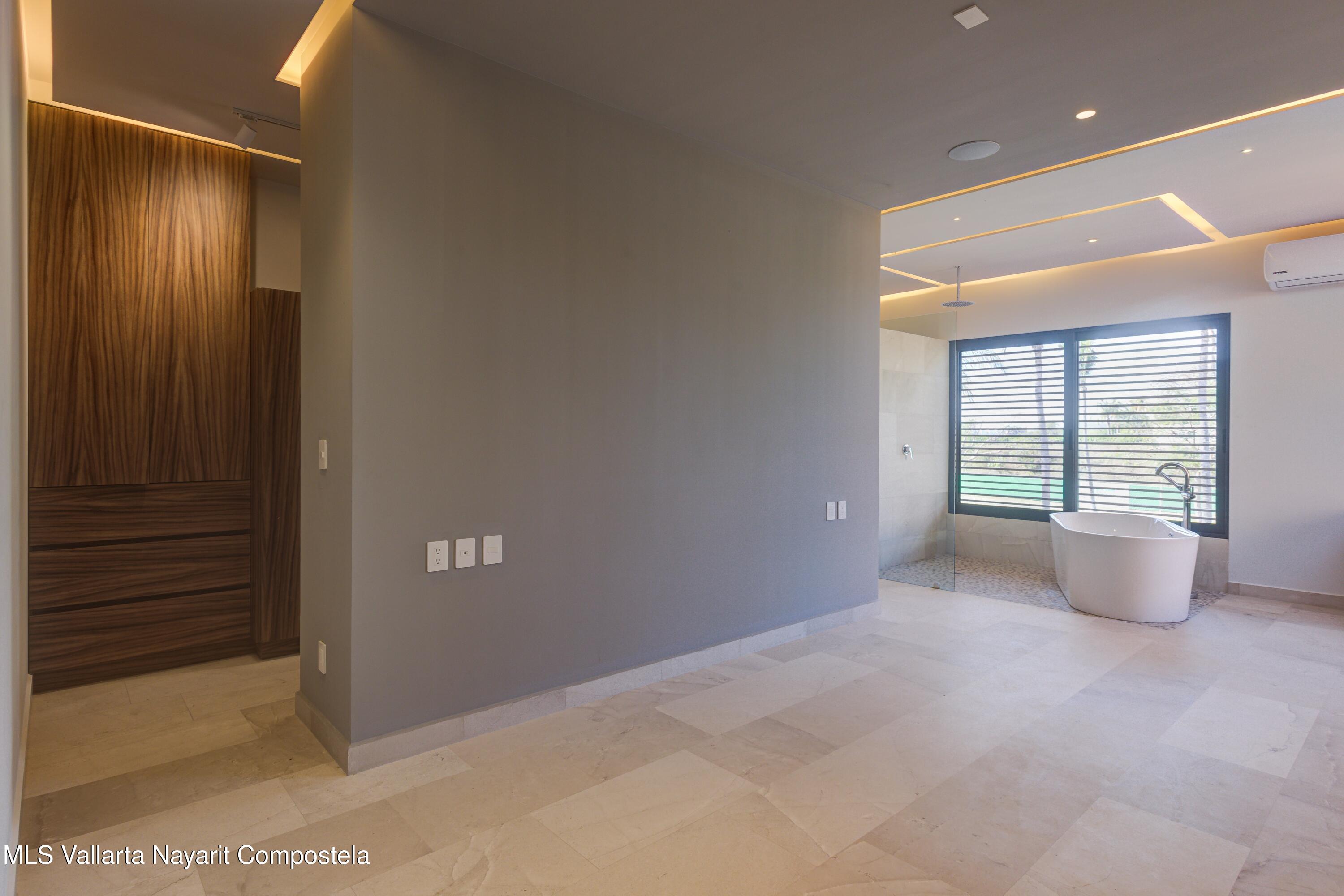 126 Brisa Marina