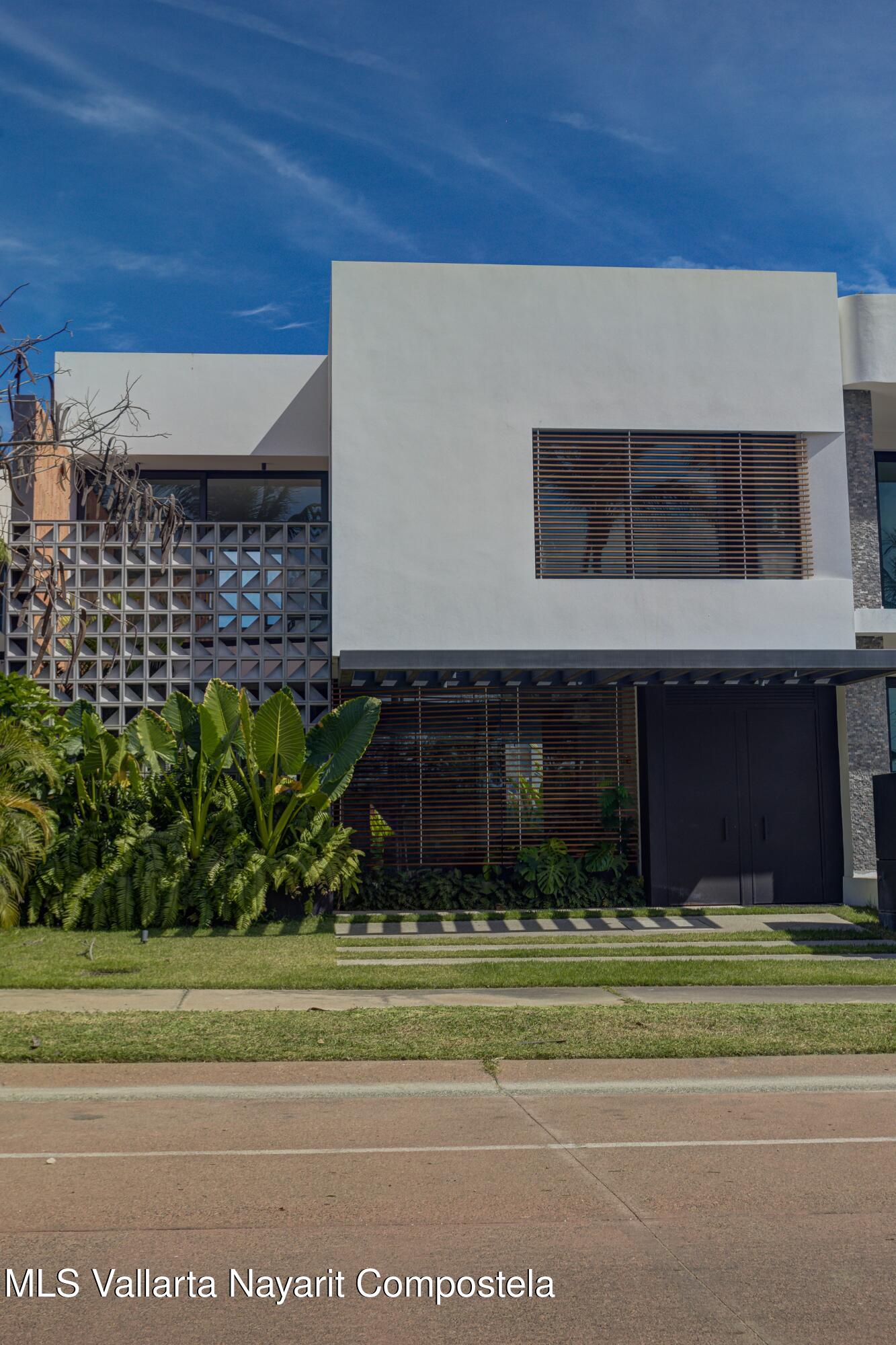 126 Brisa Marina