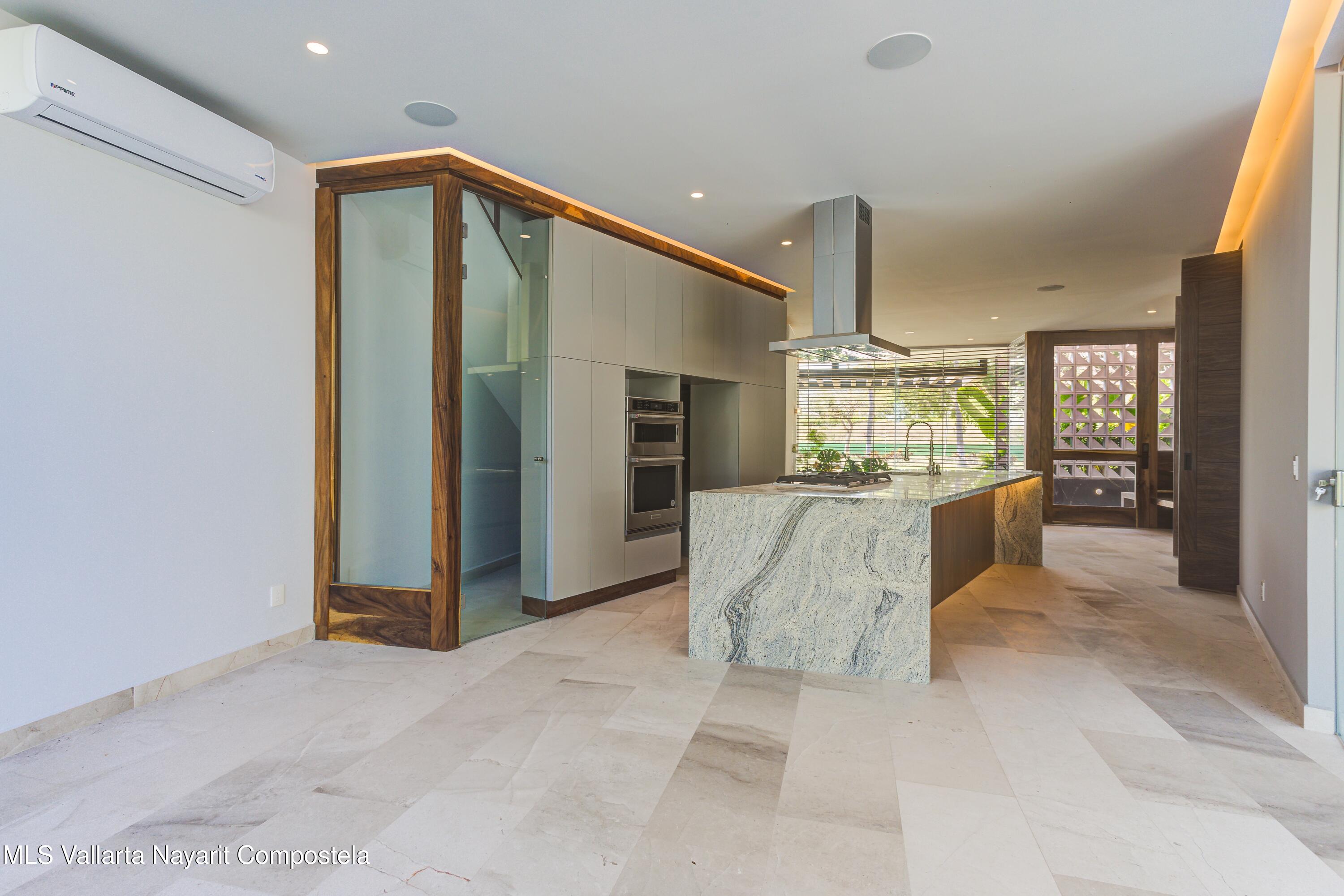 126 Brisa Marina