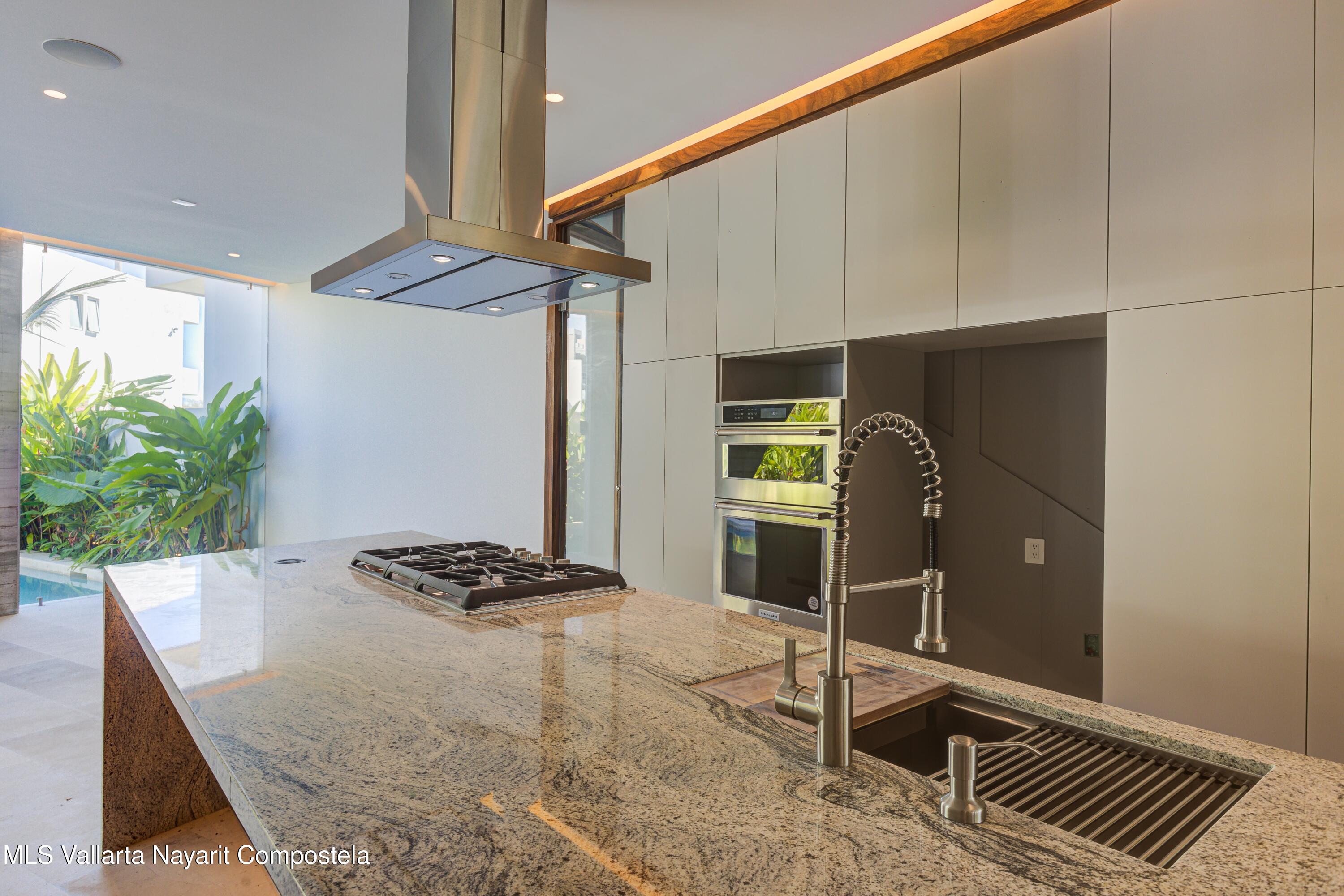 126 Brisa Marina
