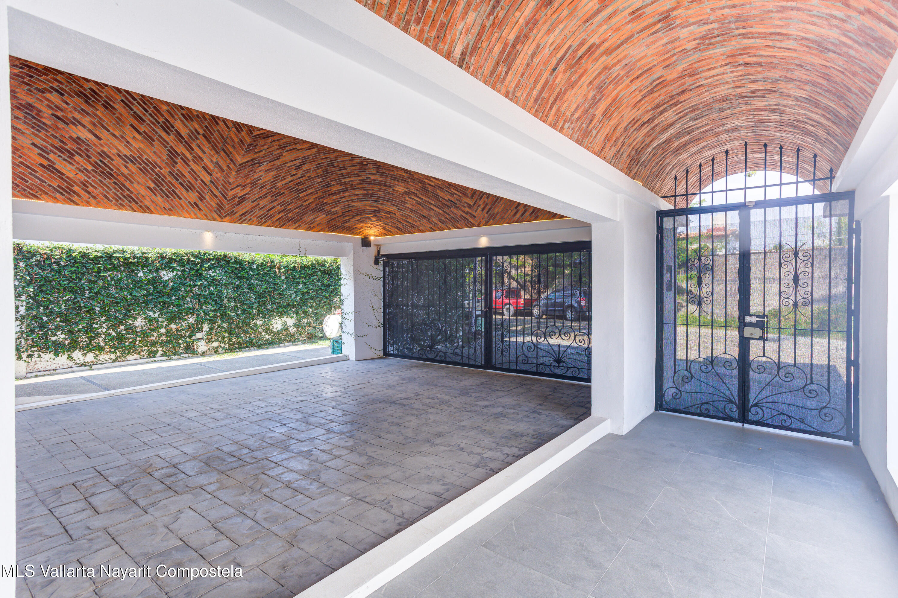 109 Paseo del Salmon