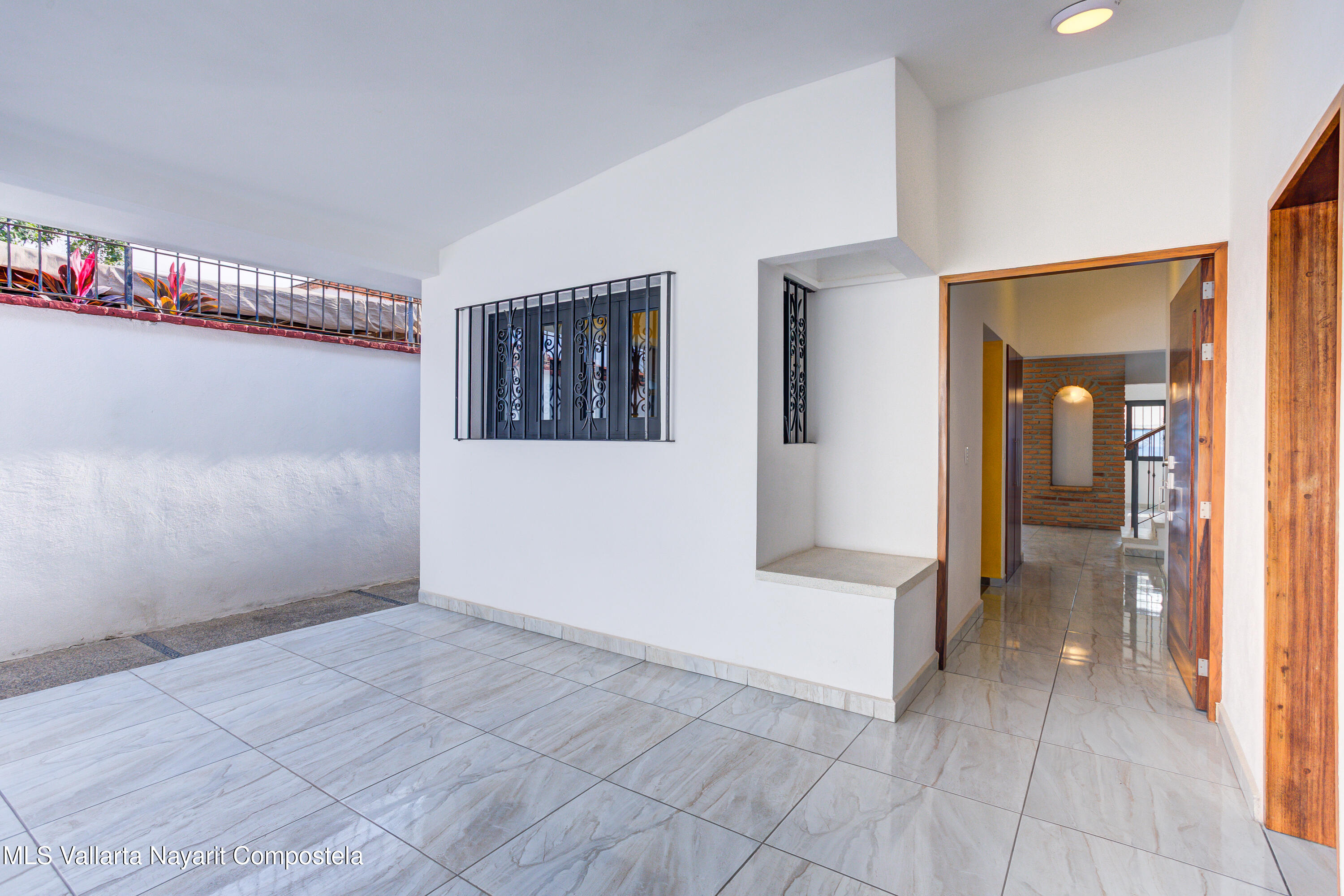 109 Paseo del Salmon