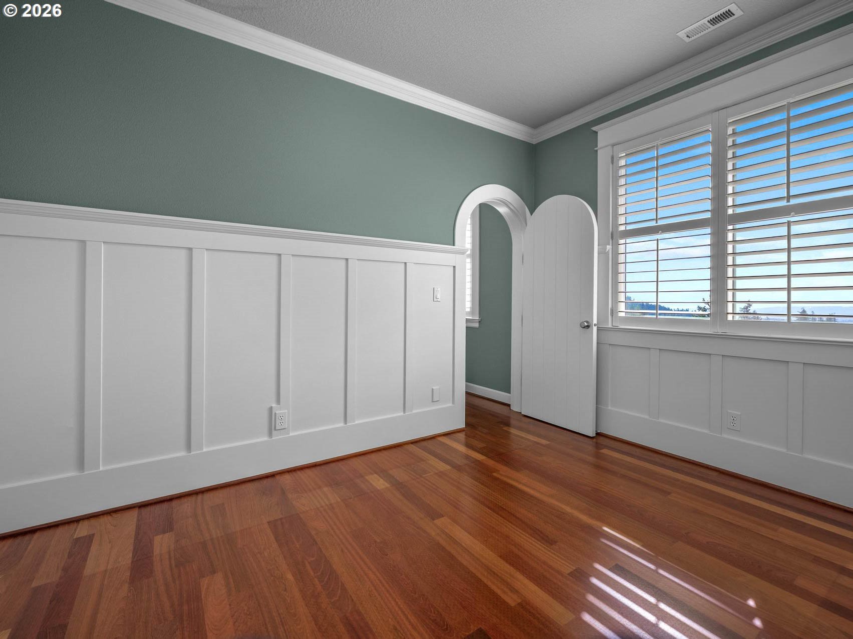 1815 NW ROSEFINCH LN