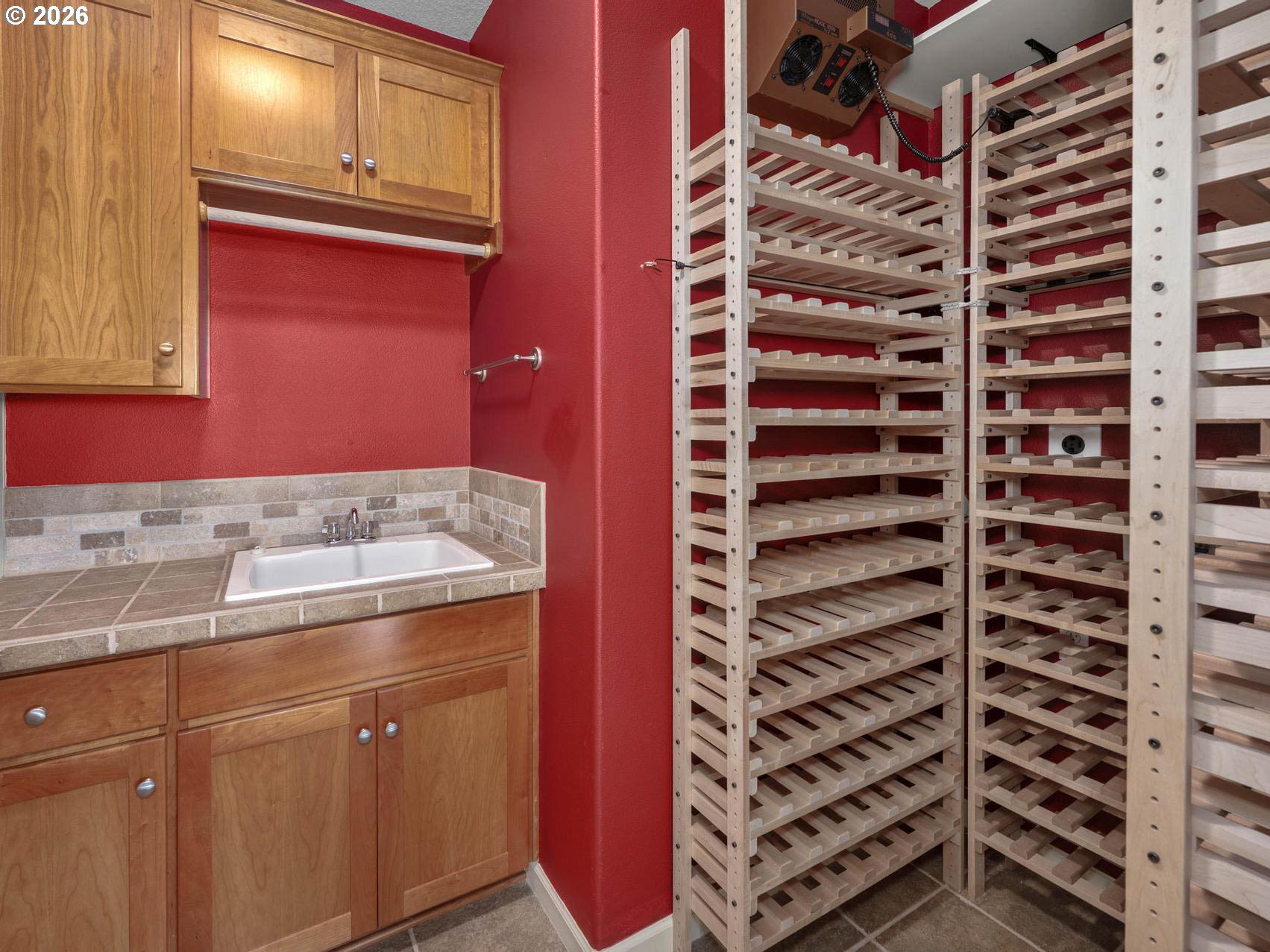 1815 NW ROSEFINCH LN