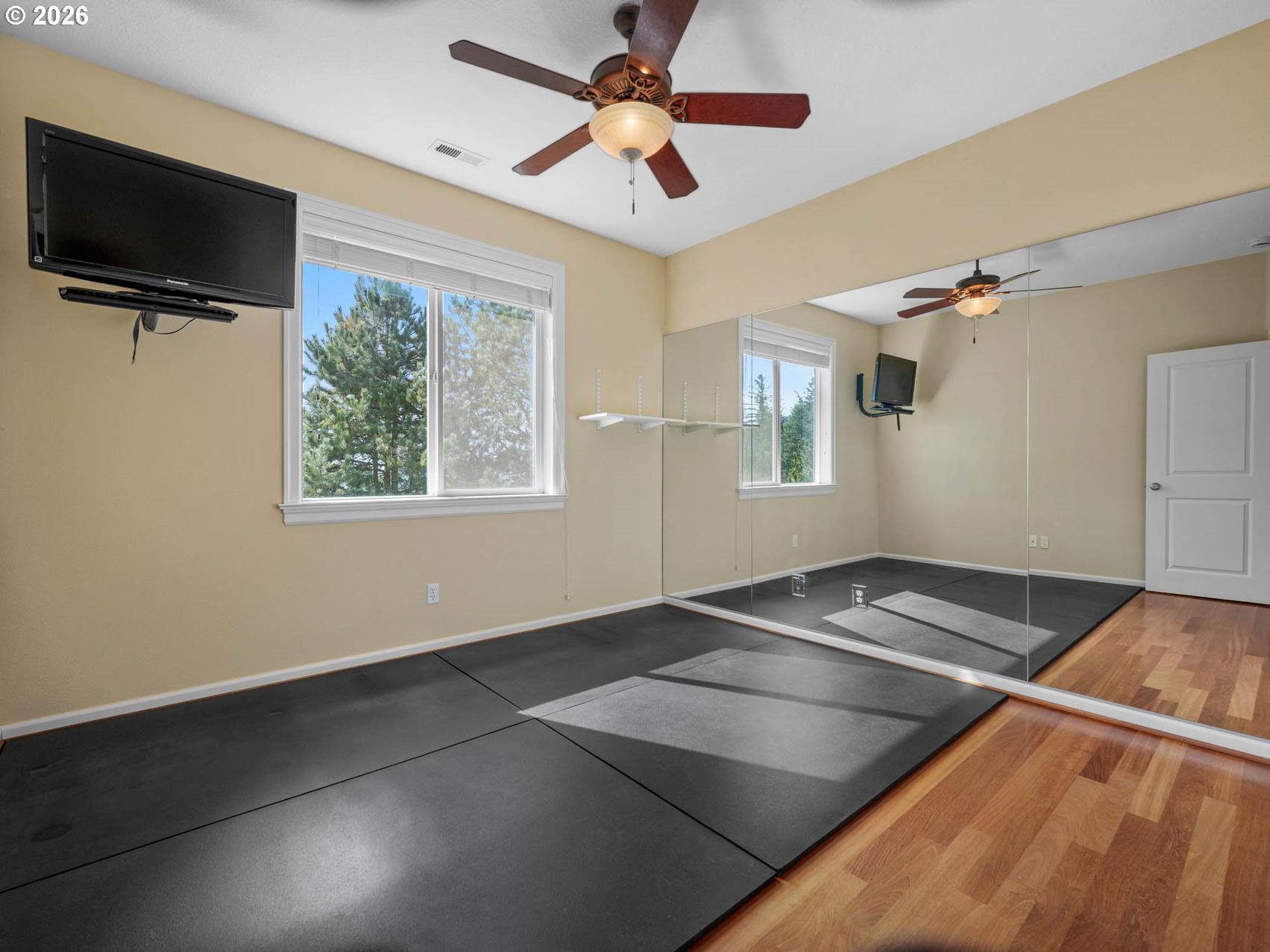 1815 NW ROSEFINCH LN