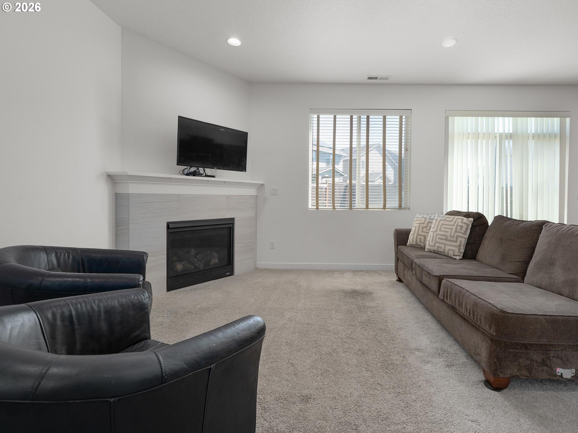 2108 S JASPER DR