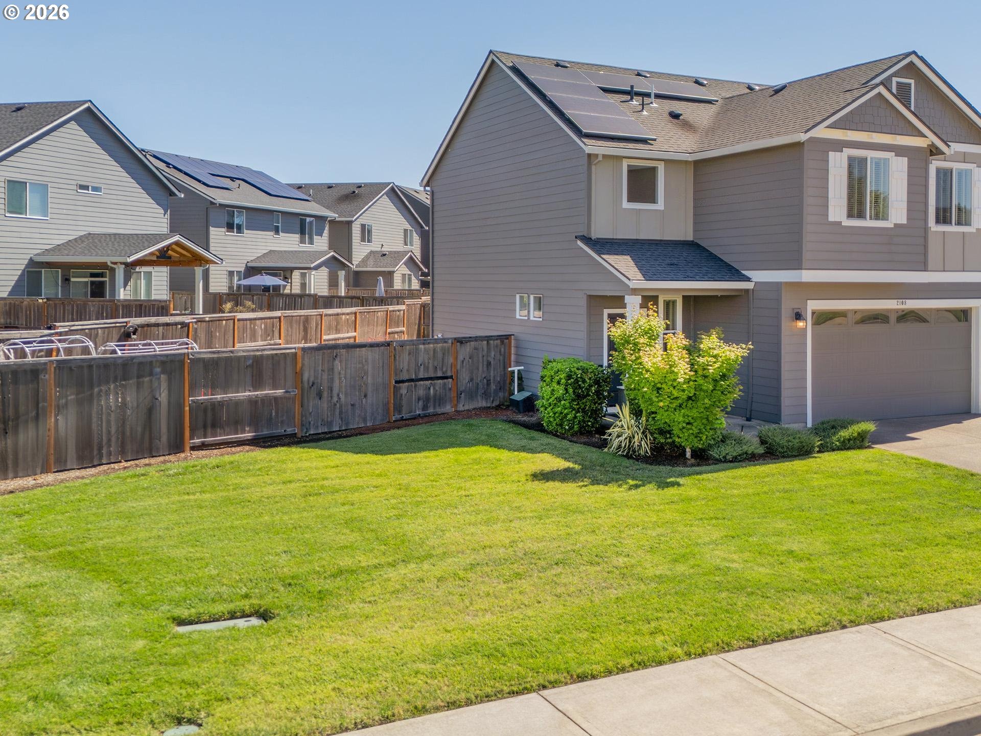 2108 S JASPER DR