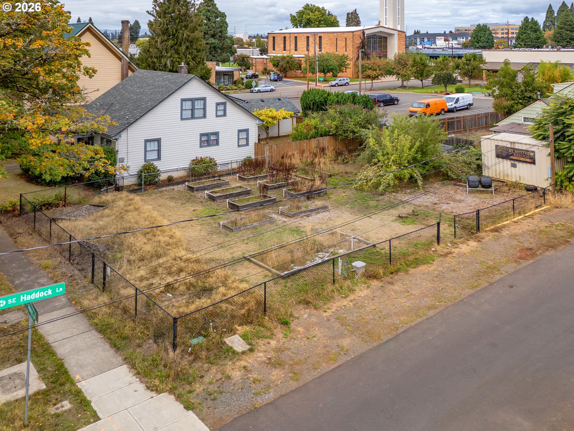 331 SE WALNUT ST