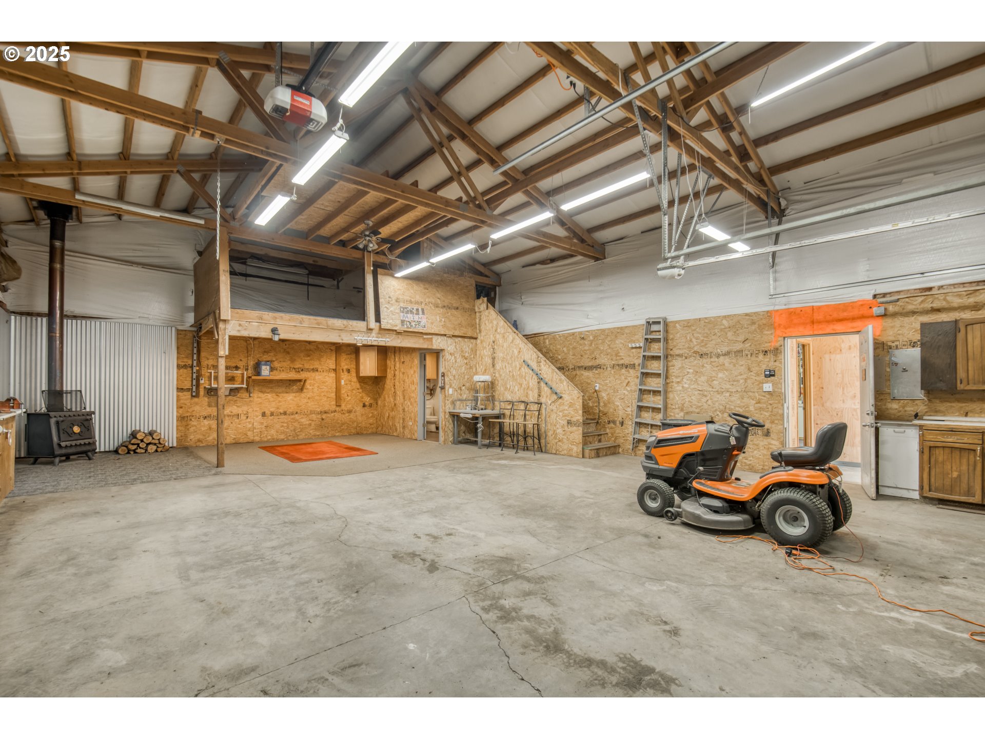 24150 NW GREEN MOUNTAIN RD