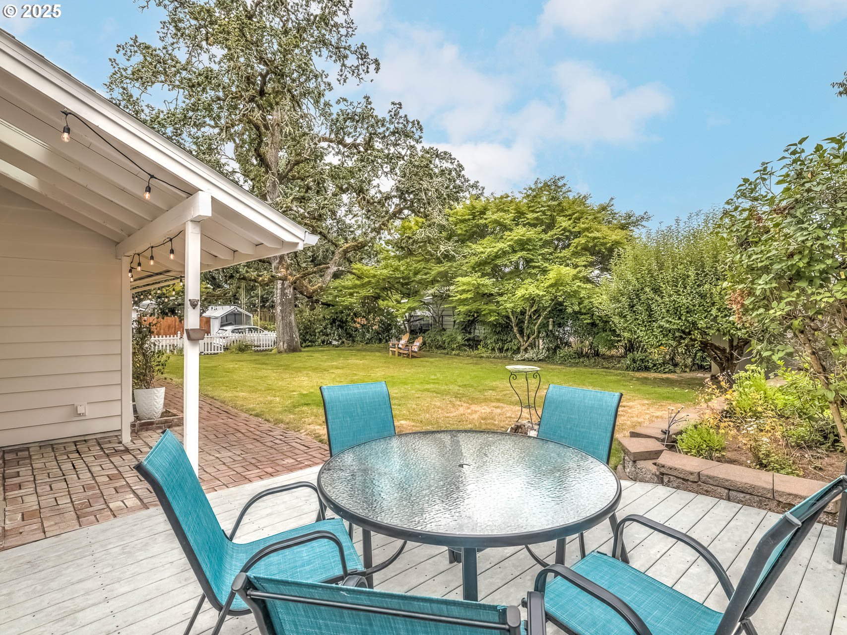 313 NE 18TH AVE
