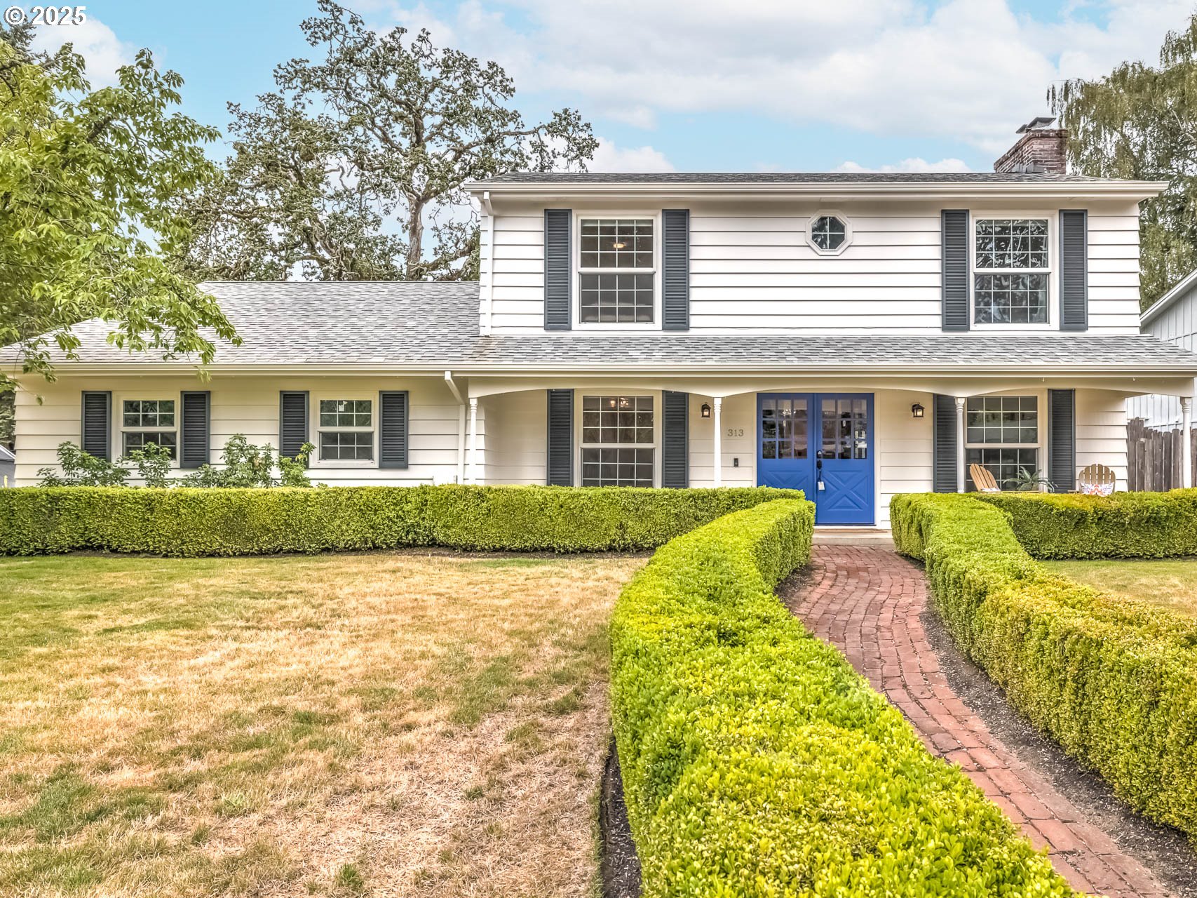 313 NE 18TH AVE