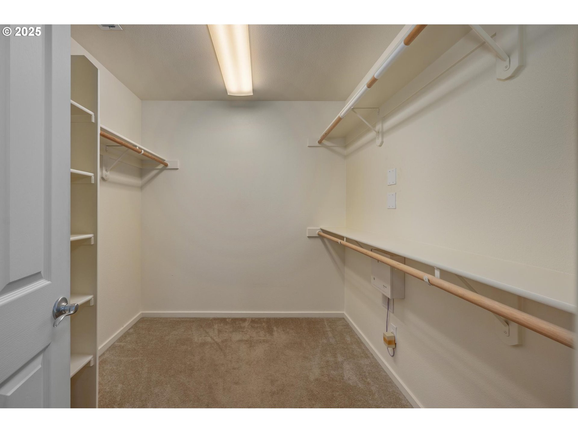 830 NE 73RD AVE