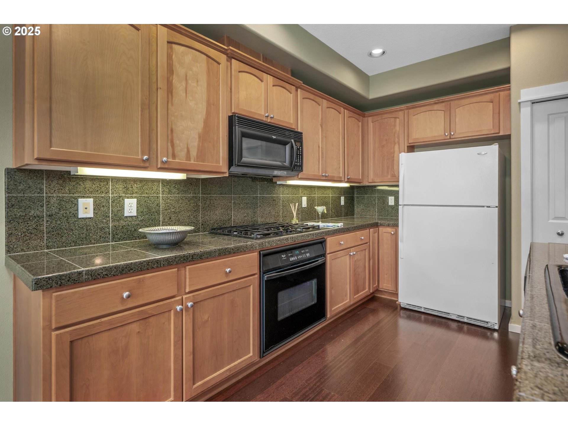 830 NE 73RD AVE