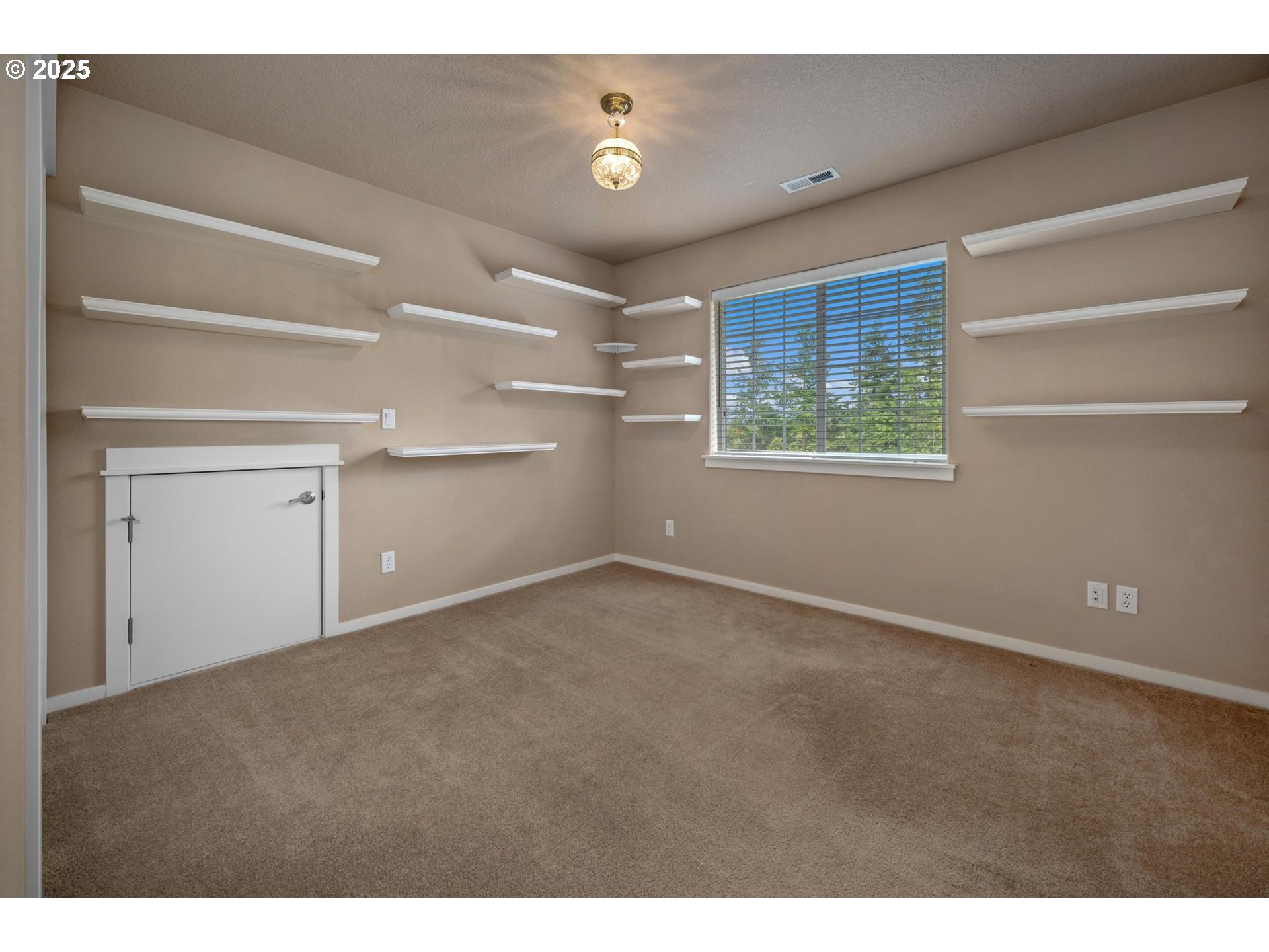 830 NE 73RD AVE