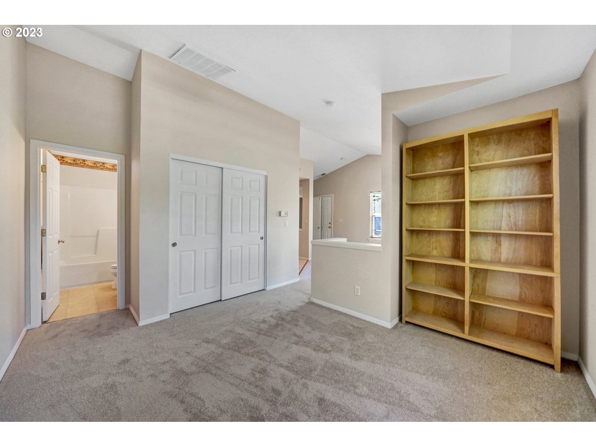 1551 NE ORENCO STATION PKWY