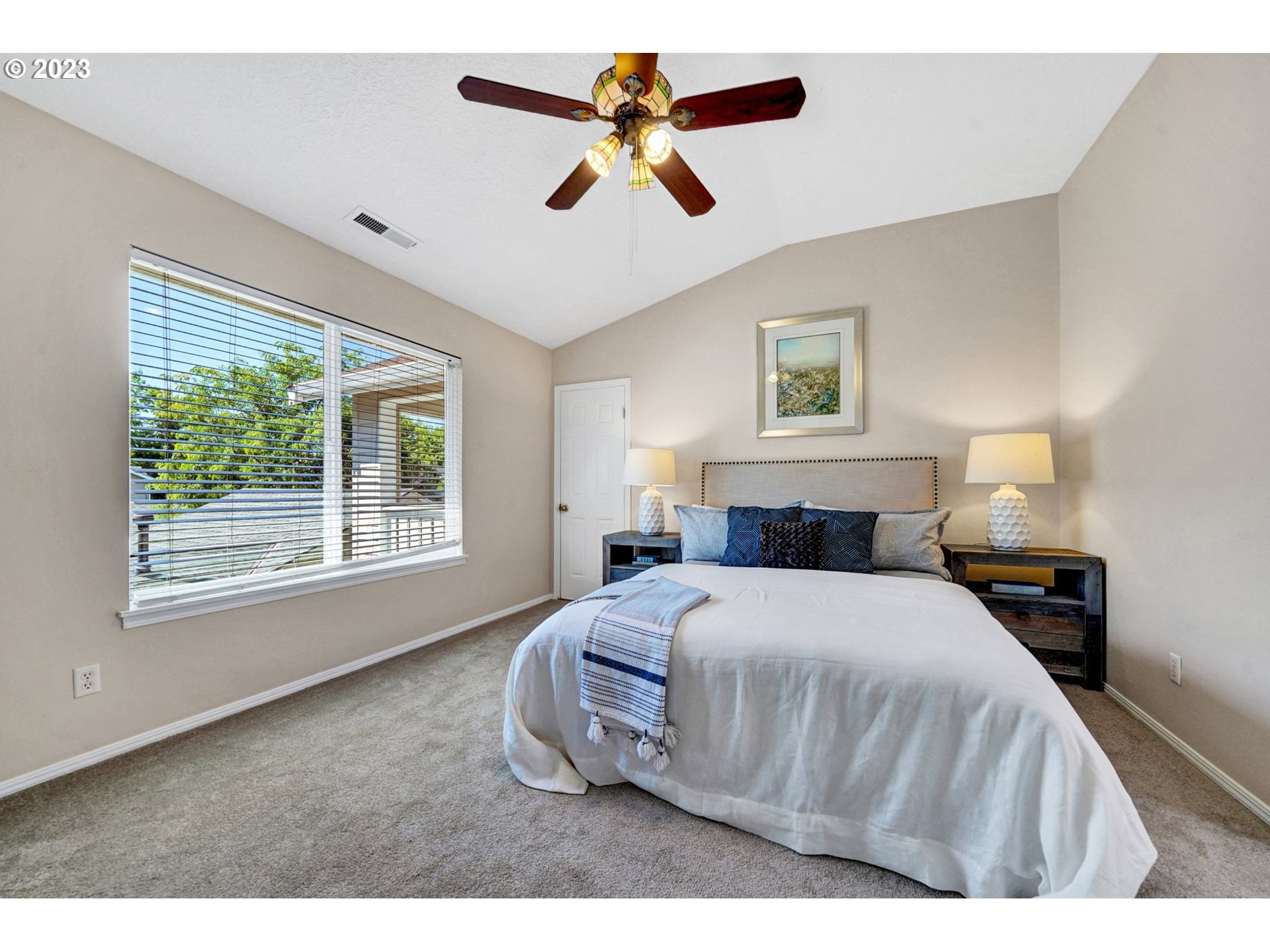 1551 NE ORENCO STATION PKWY