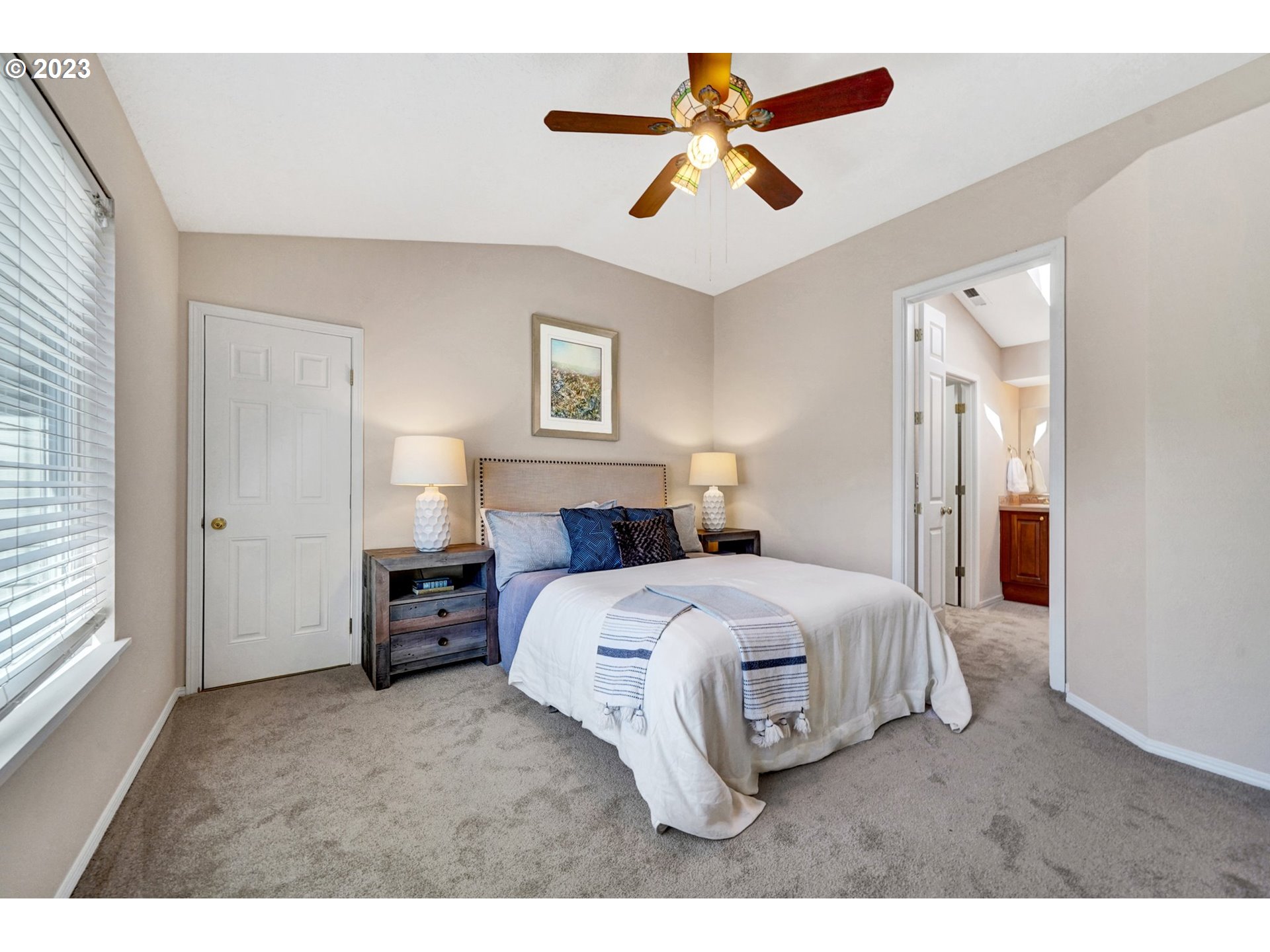 1551 NE ORENCO STATION PKWY