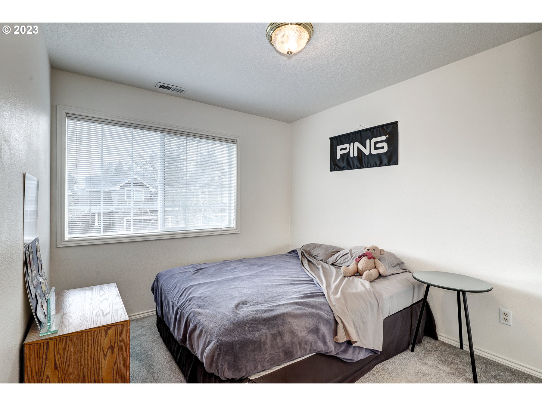 1669 NE GLEN ELLEN DR