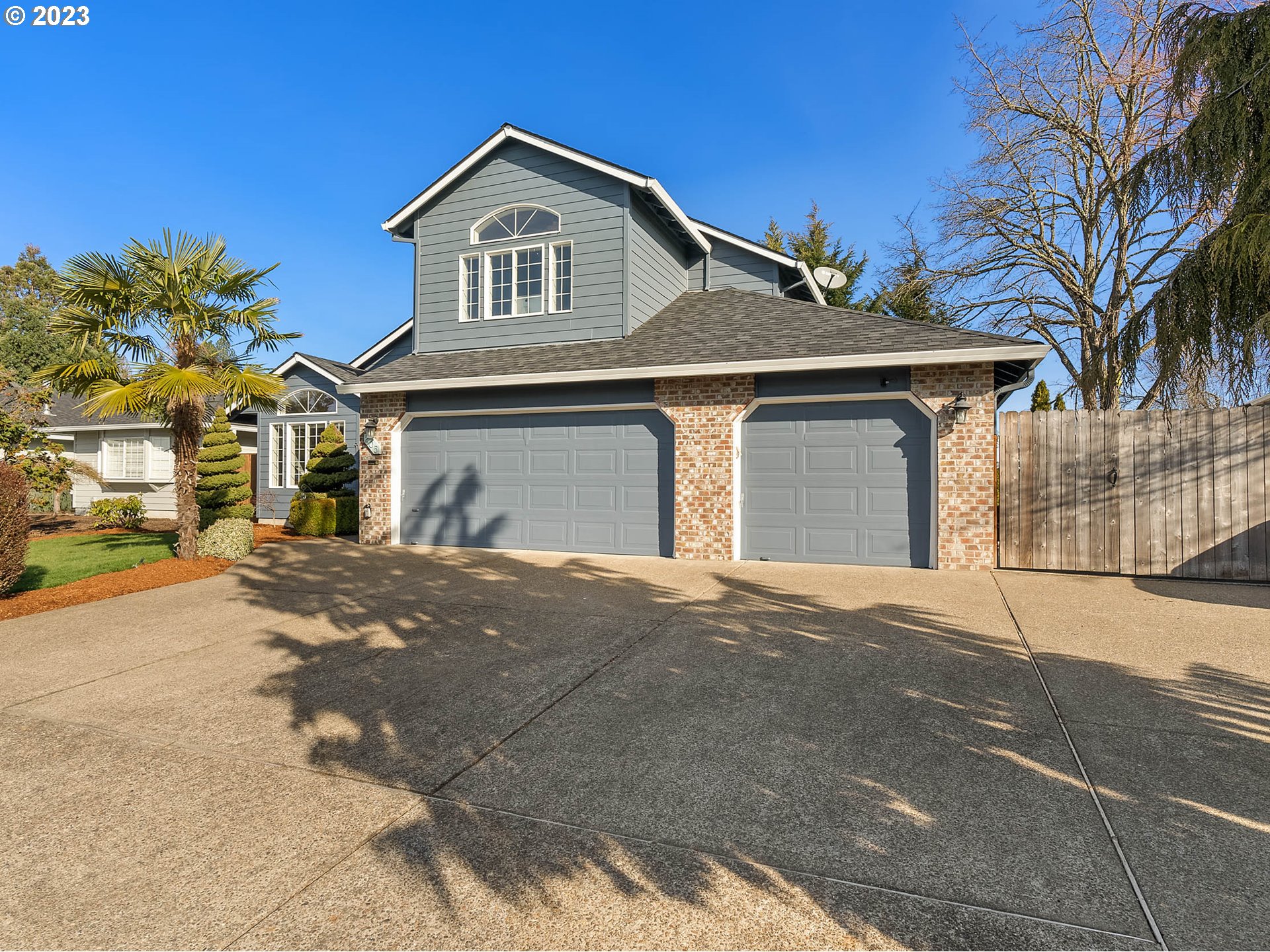 205 NE MILNE RD