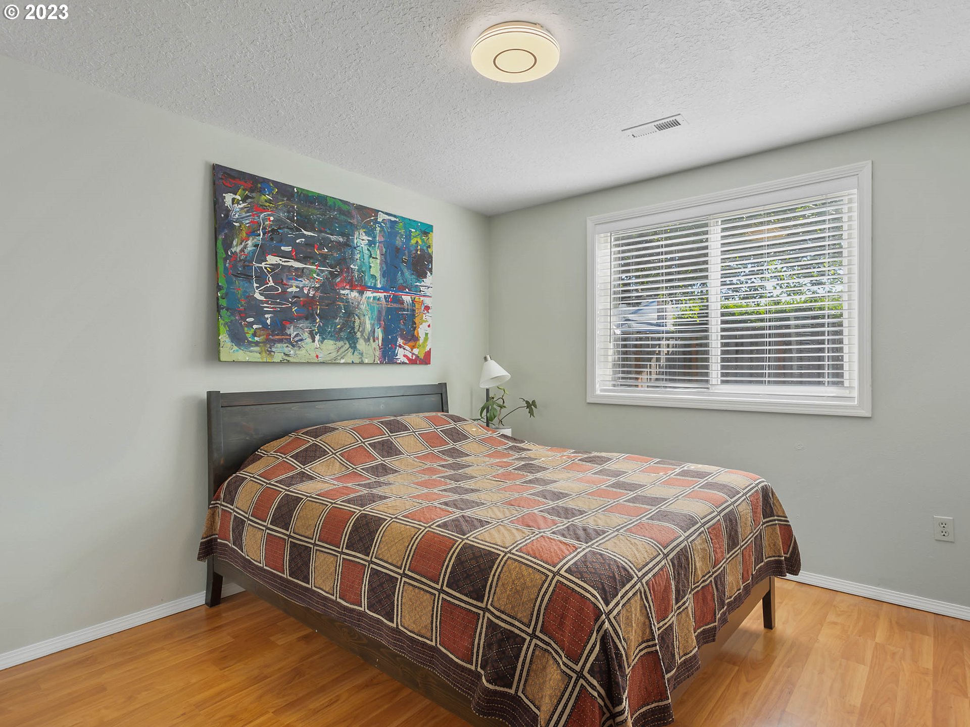 5292 NE STANCHION CT