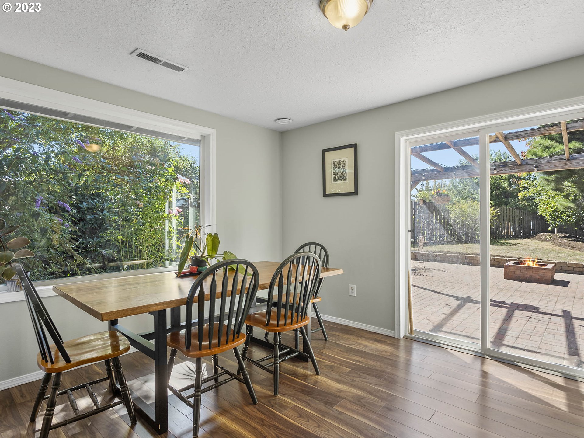 5292 NE STANCHION CT