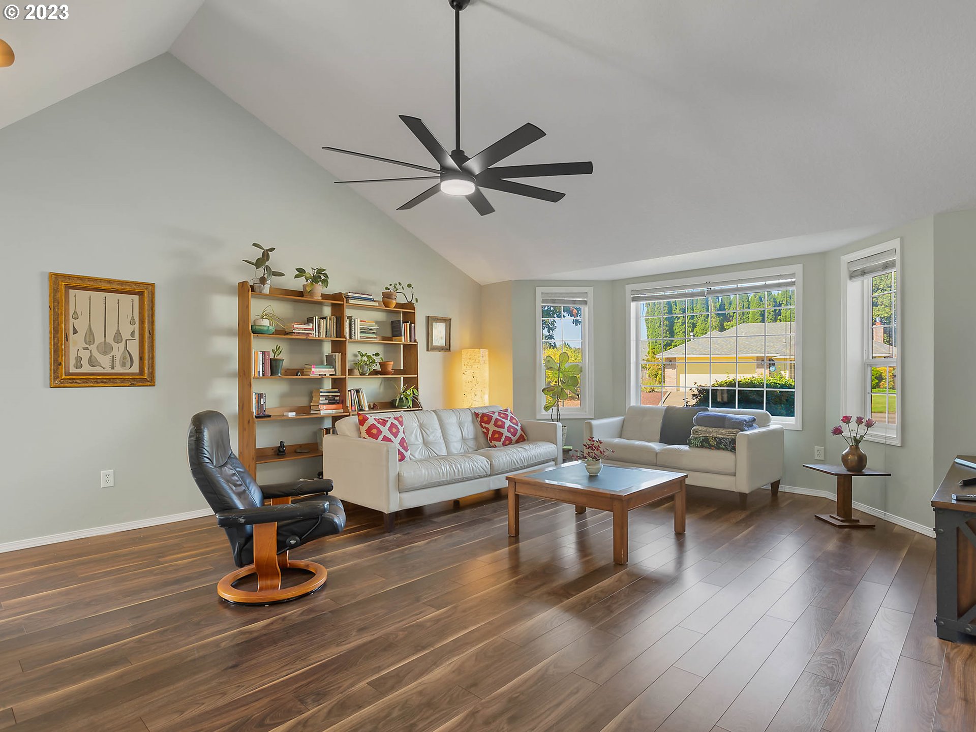 5292 NE STANCHION CT
