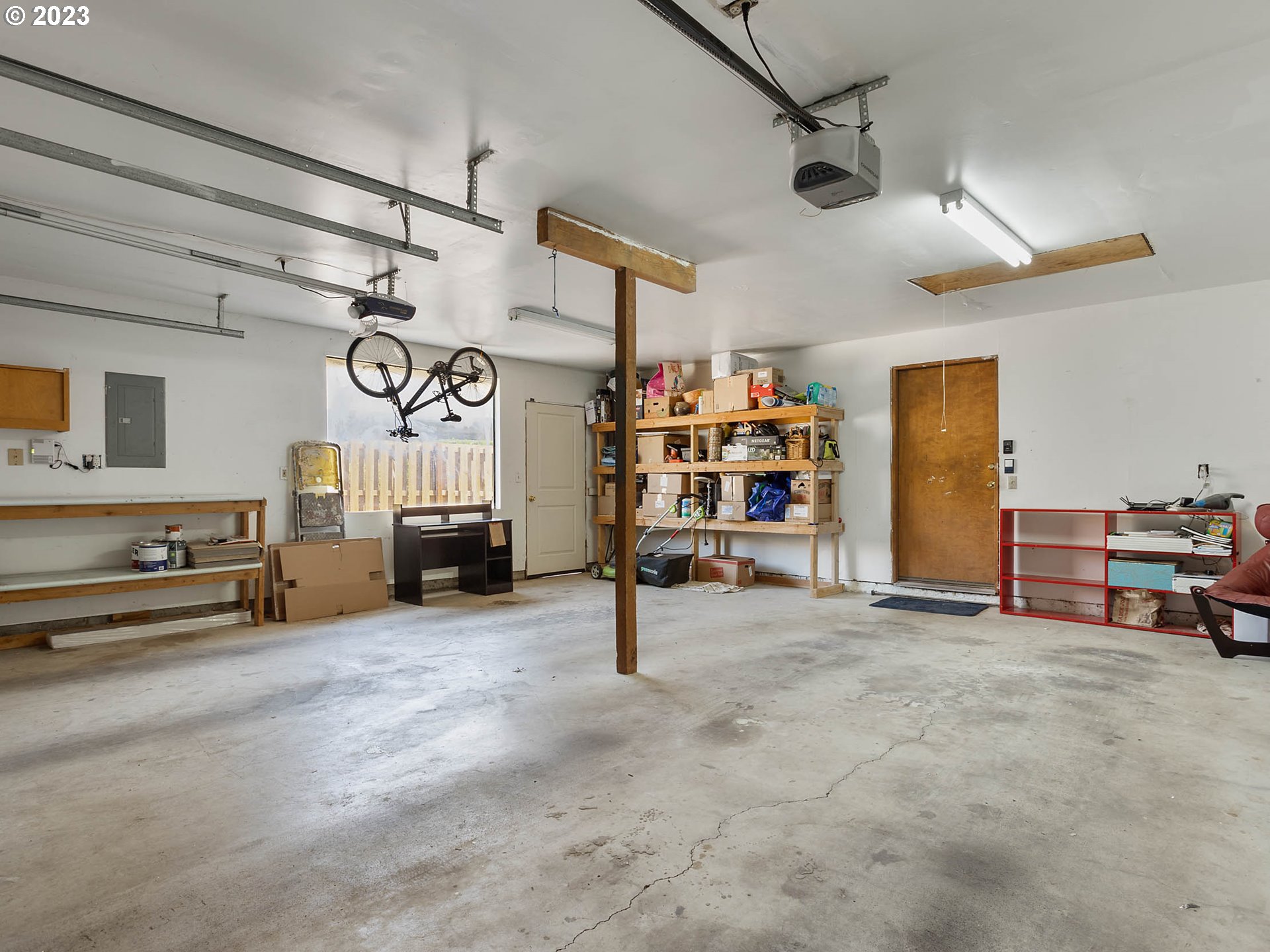 5292 NE STANCHION CT