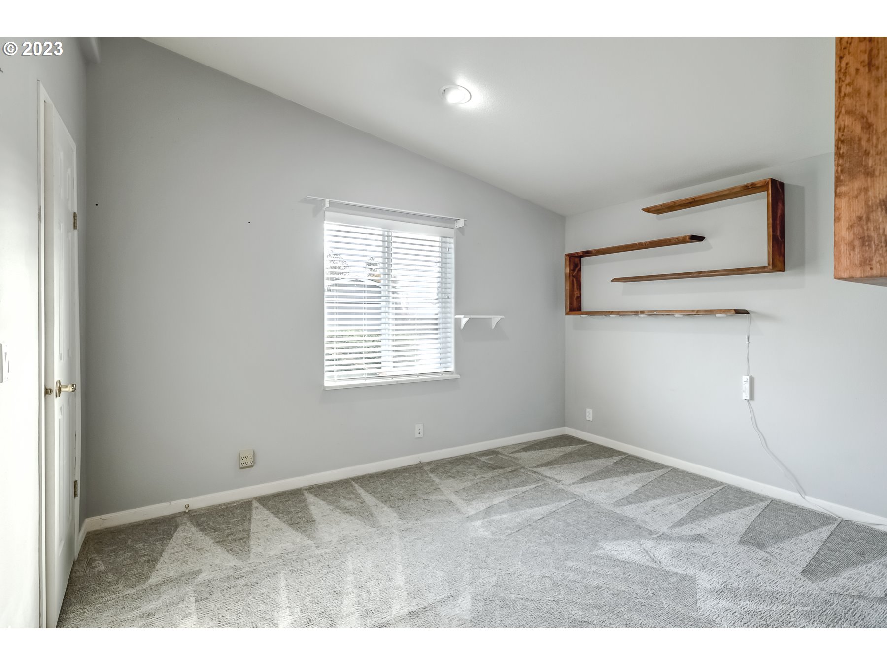 17572 NW SHADY FIR LOOP 24