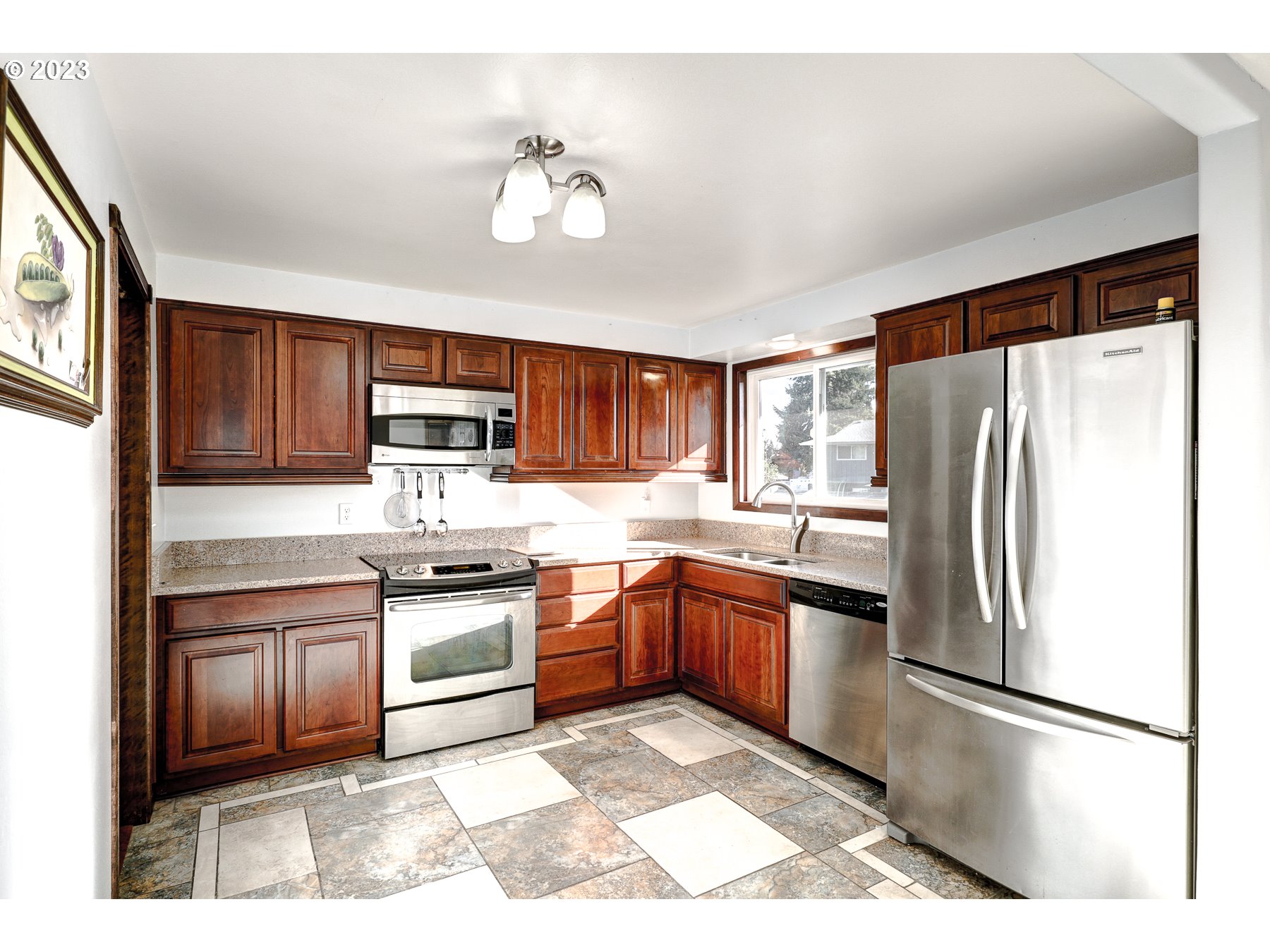 14820 SW WILLAMETTE ST