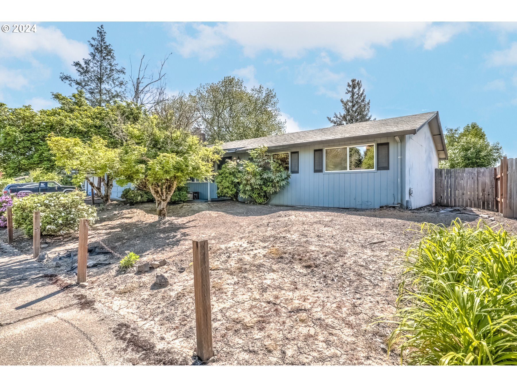 1604 SOMERA DR