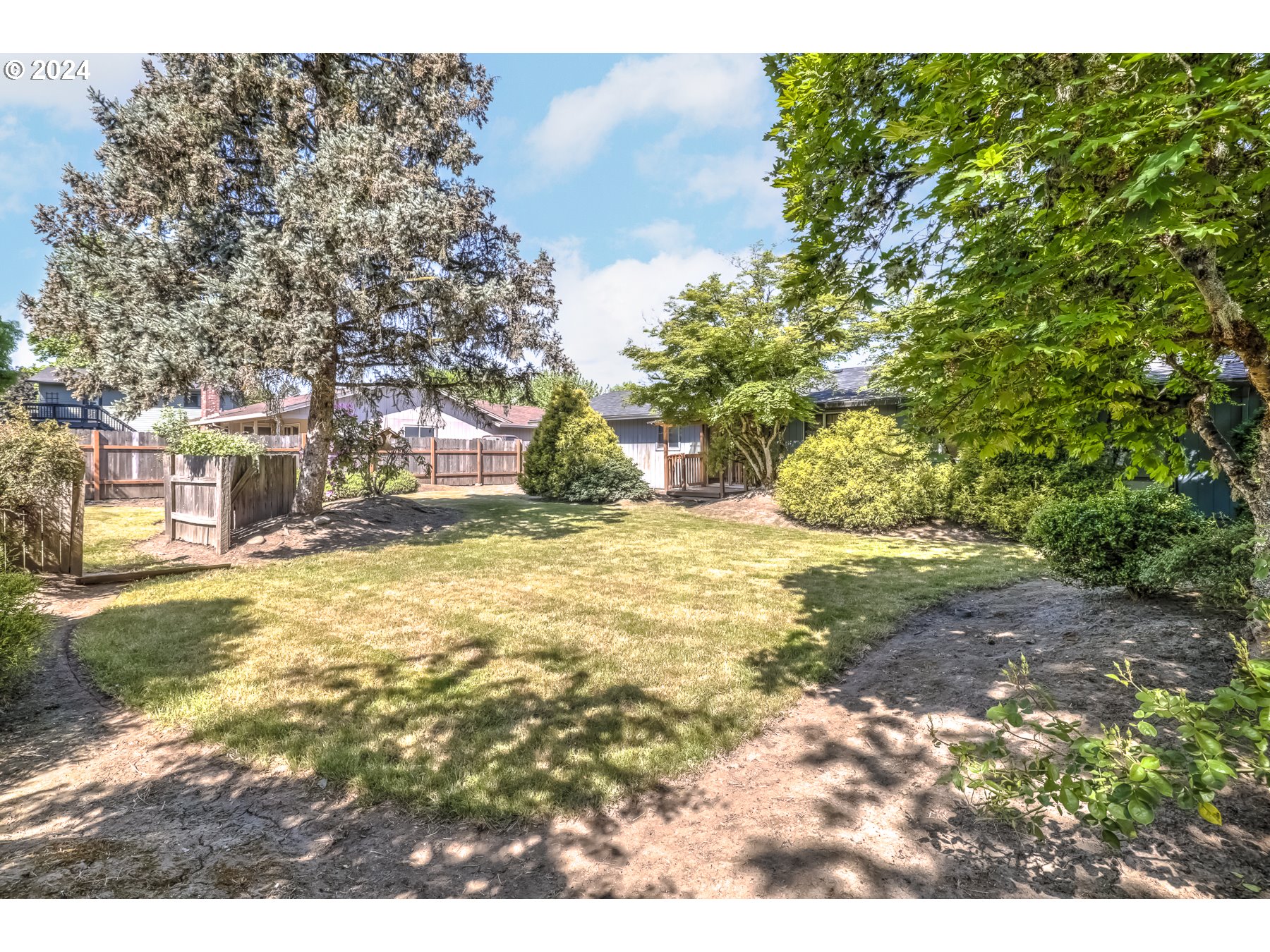 1604 SOMERA DR
