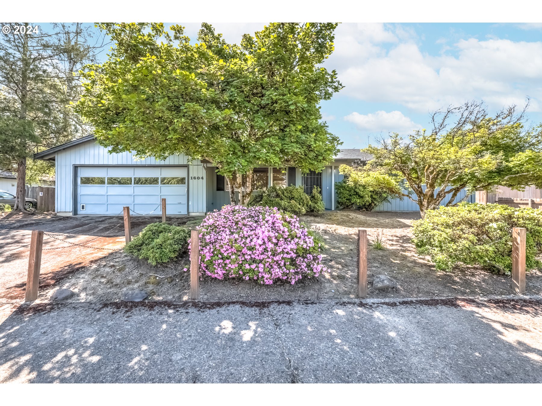 1604 SOMERA DR
