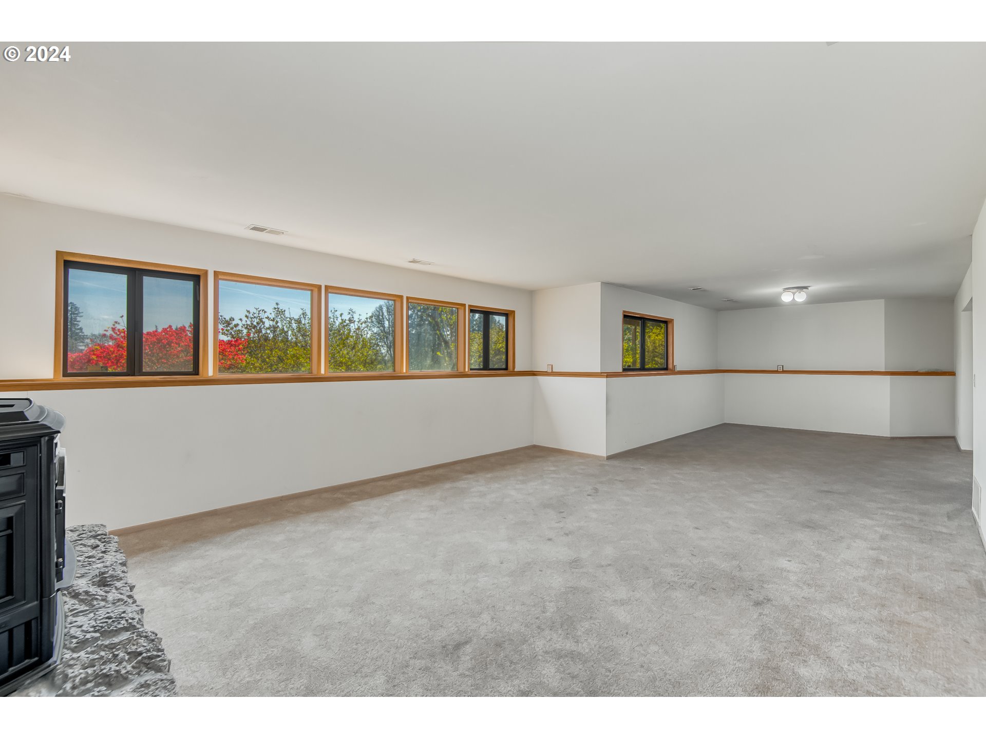 8745 SW HILLSBORO HWY