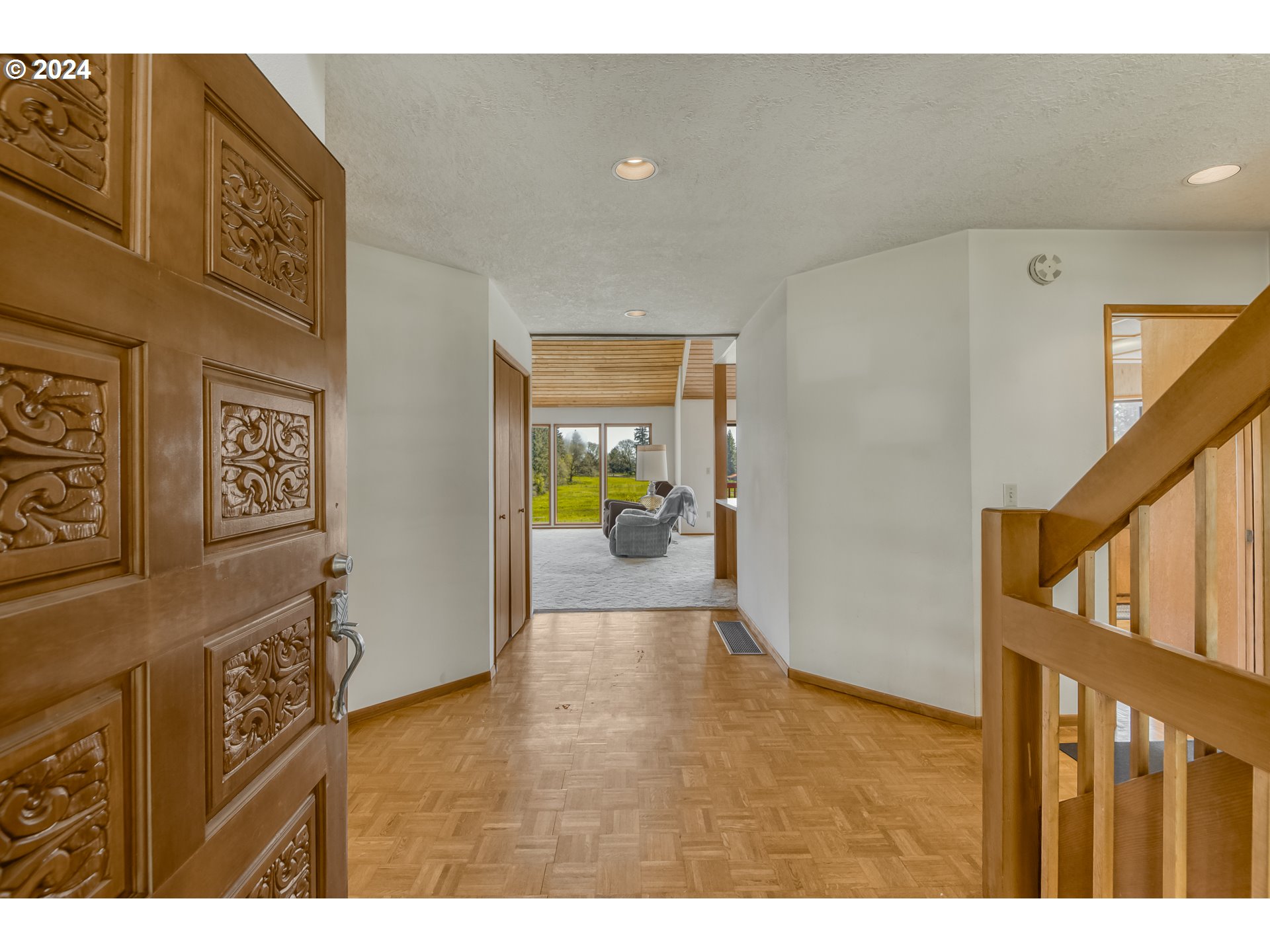 8745 SW HILLSBORO HWY