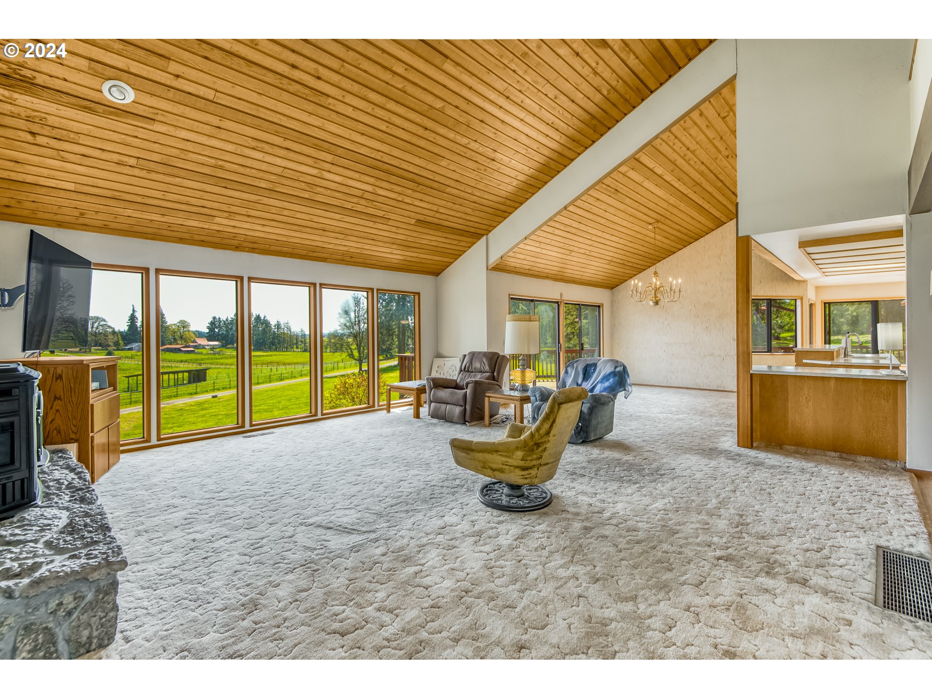 8745 SW HILLSBORO HWY