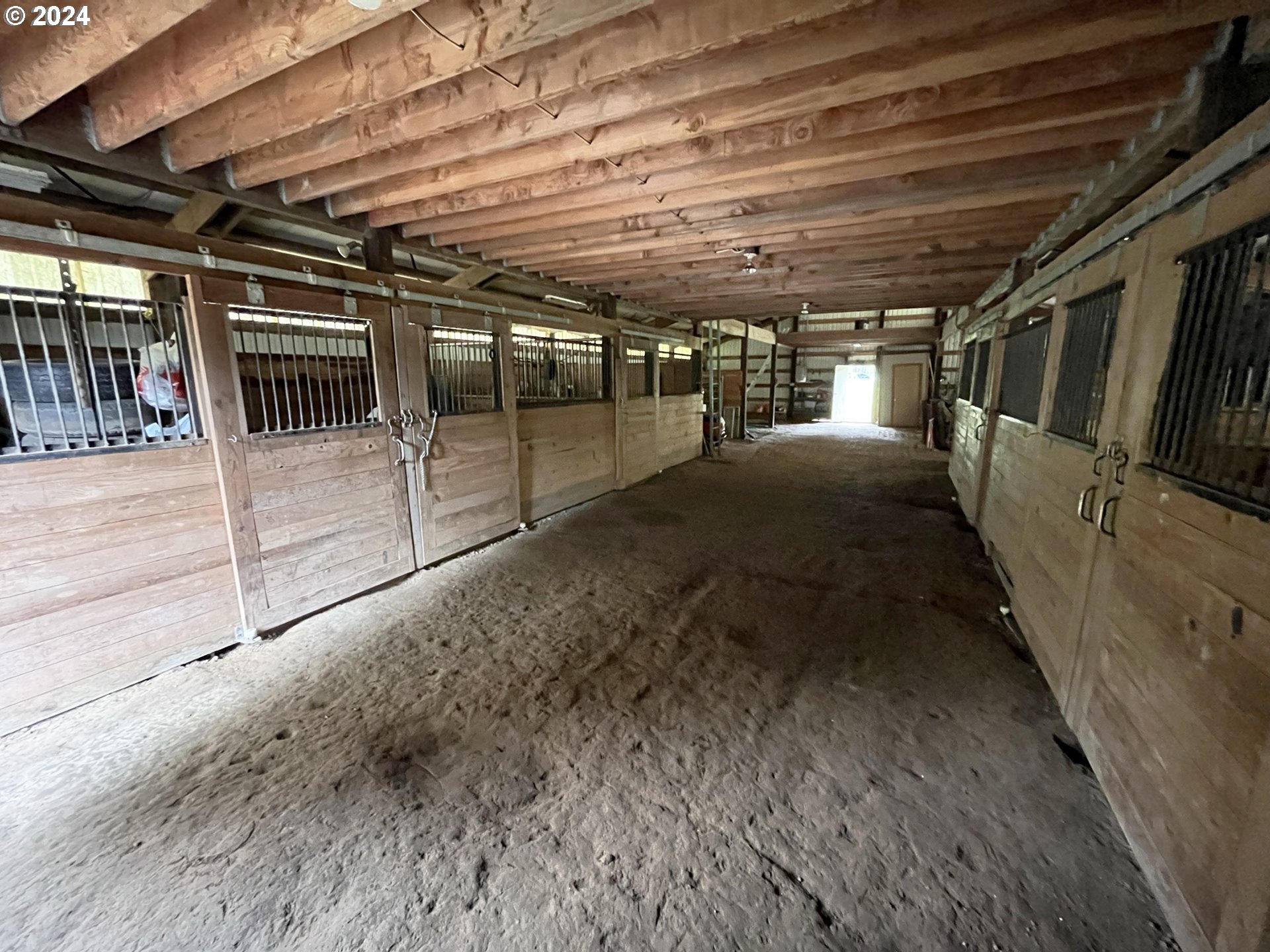 8745 SW HILLSBORO HWY