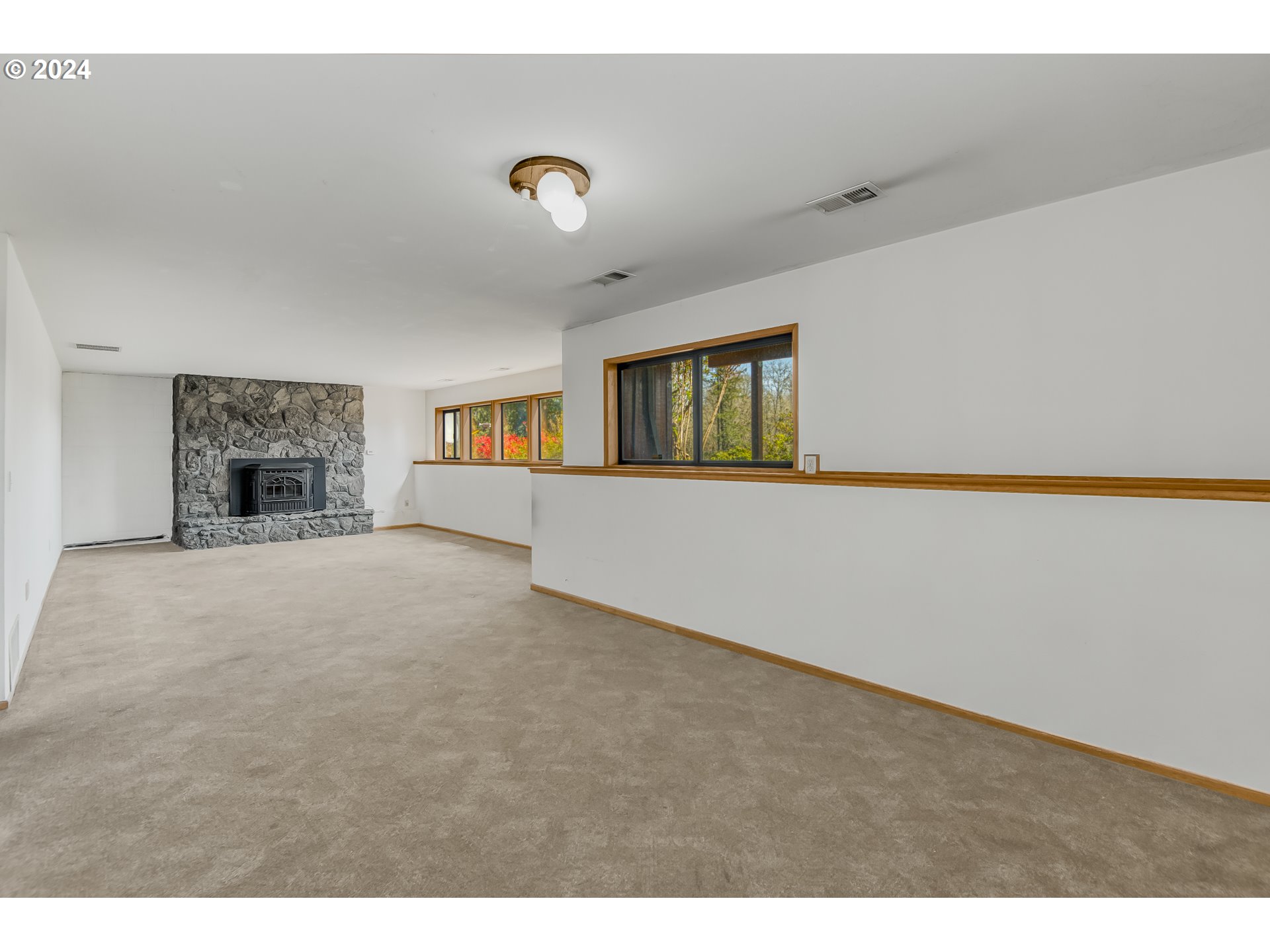 8745 SW HILLSBORO HWY