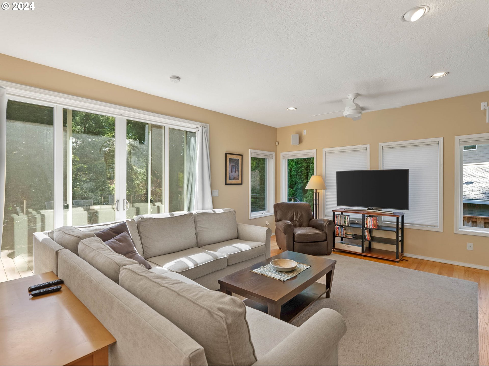 6950 SW NETARTS CT