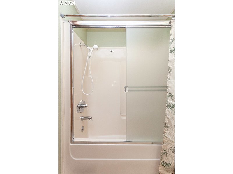 100 SW 195th AVE 206