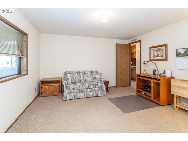 100 SW 195th AVE 206