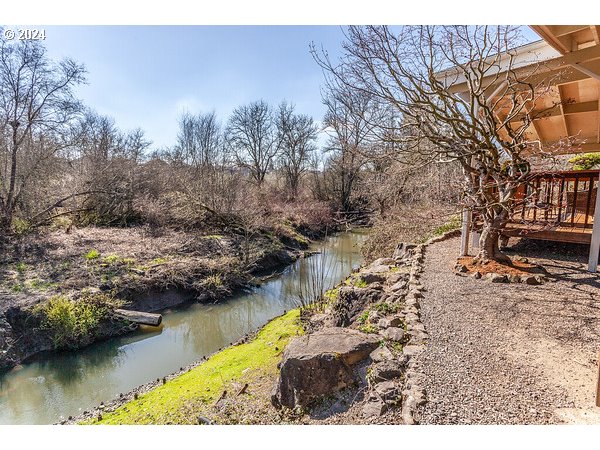 100 SW 195th AVE 206