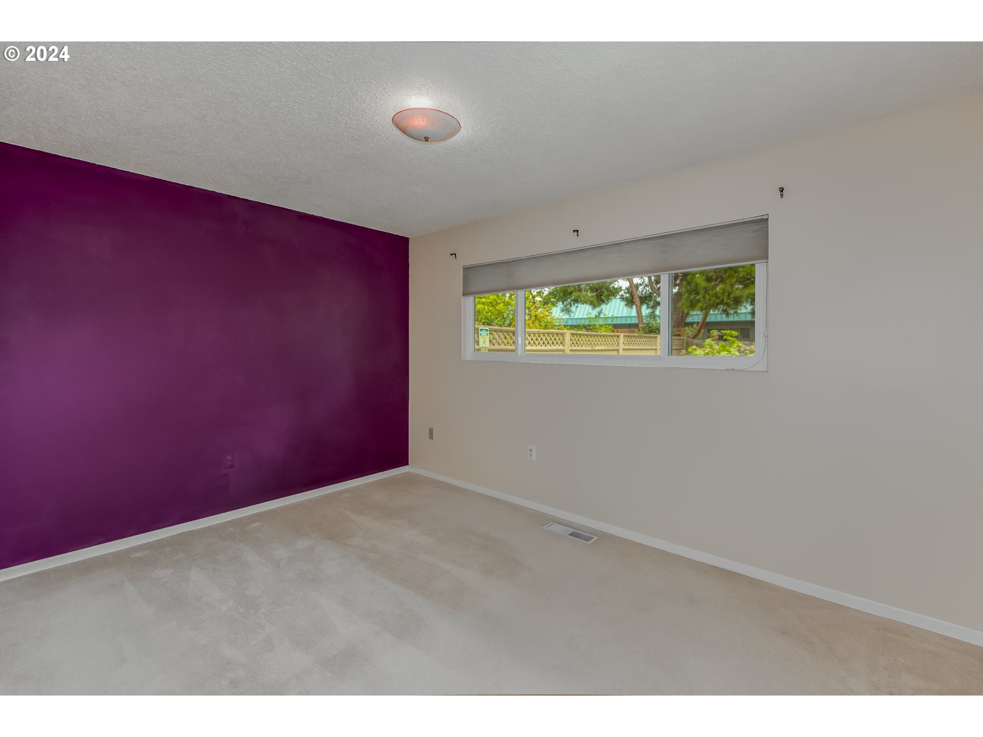 15580 SW ROYALTY PKWY