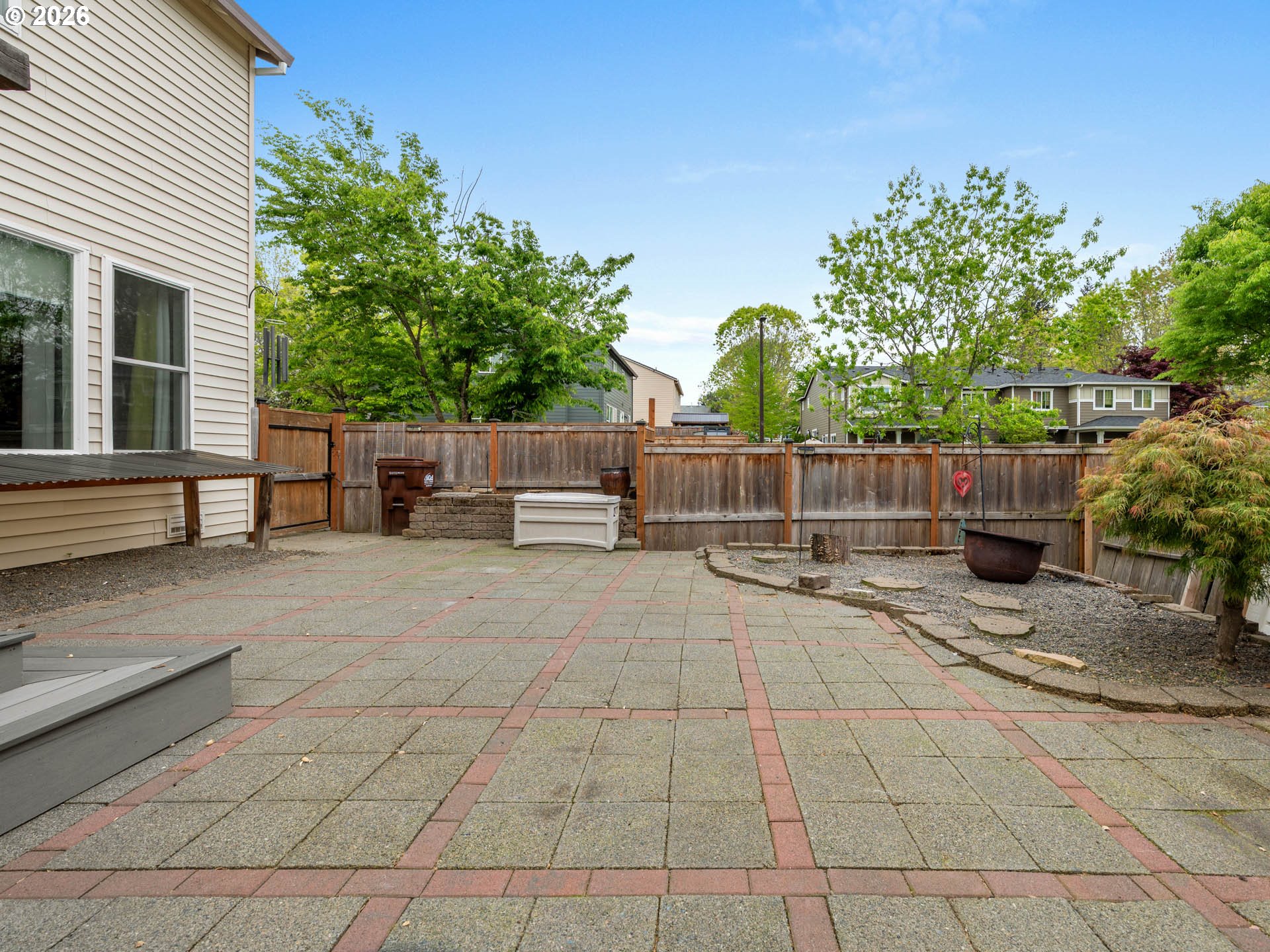 726 NW HARVEST MOON DR