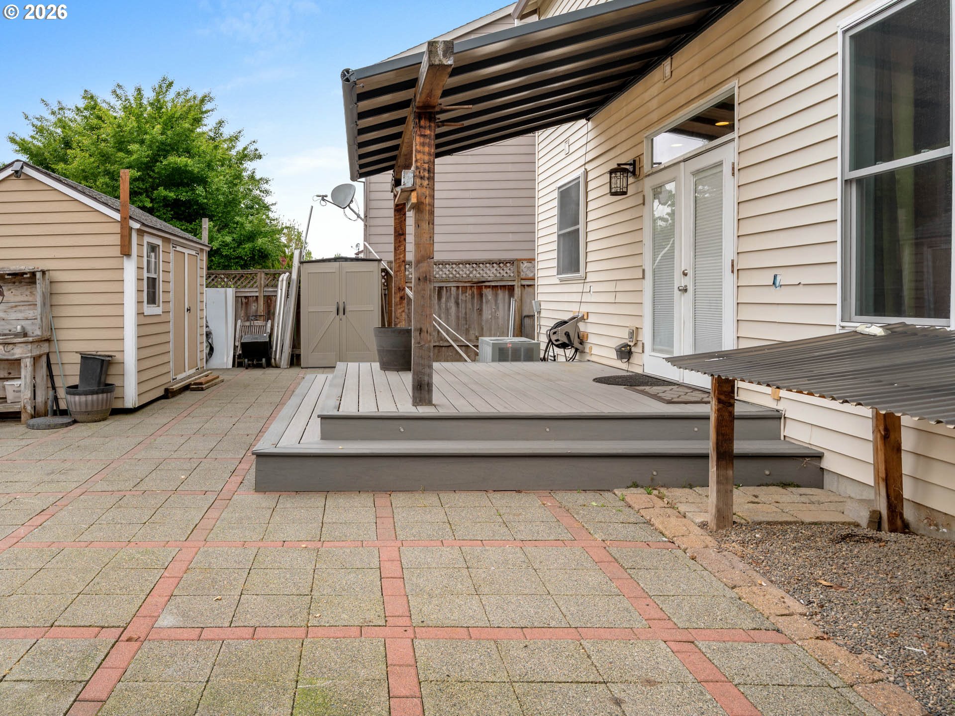 726 NW HARVEST MOON DR