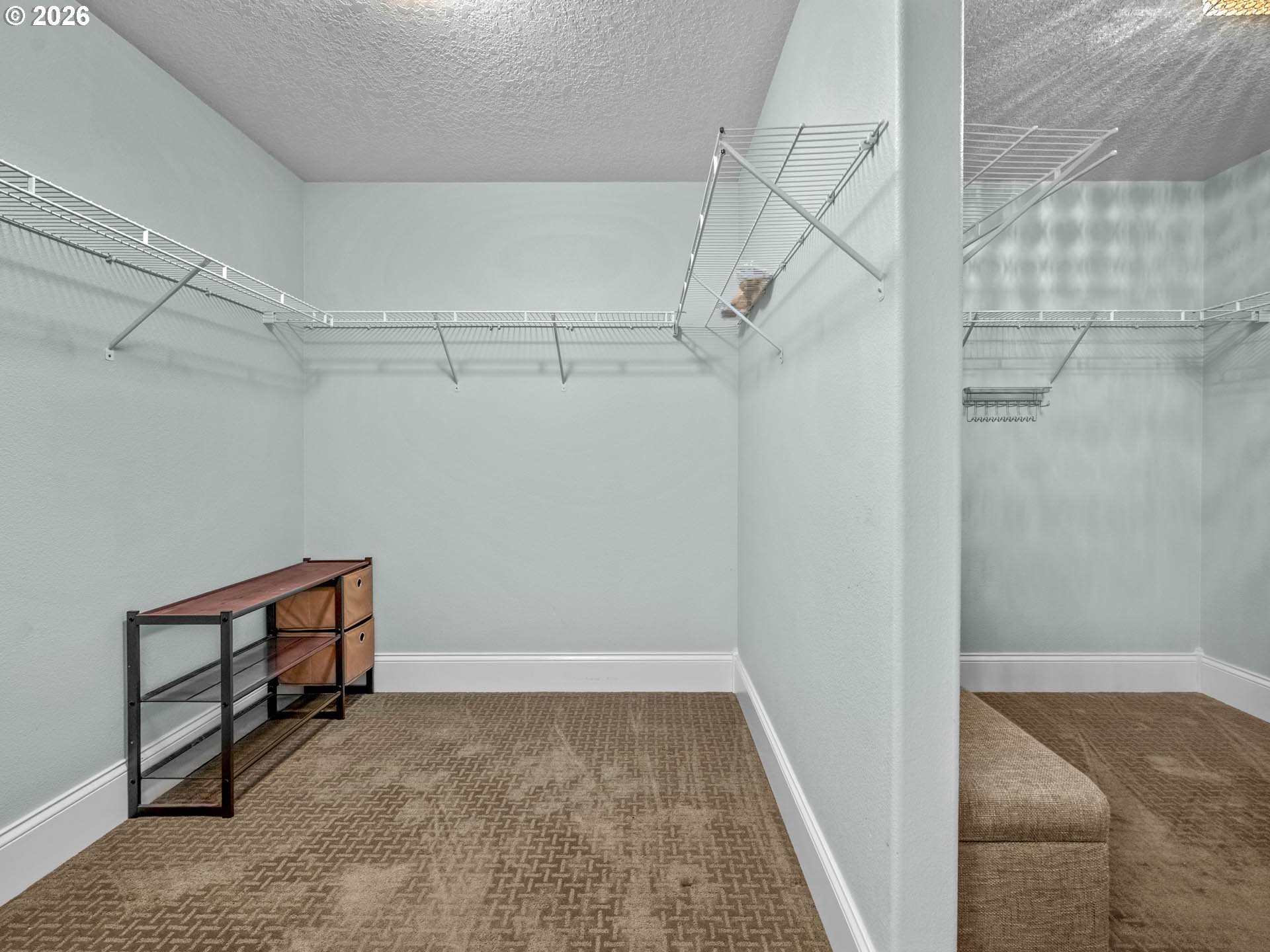 726 NW HARVEST MOON DR