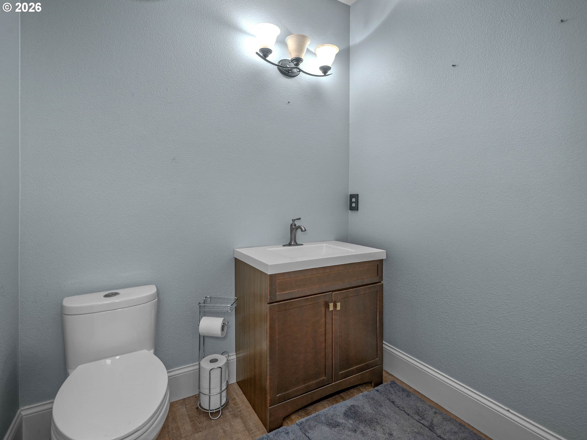 726 NW HARVEST MOON DR